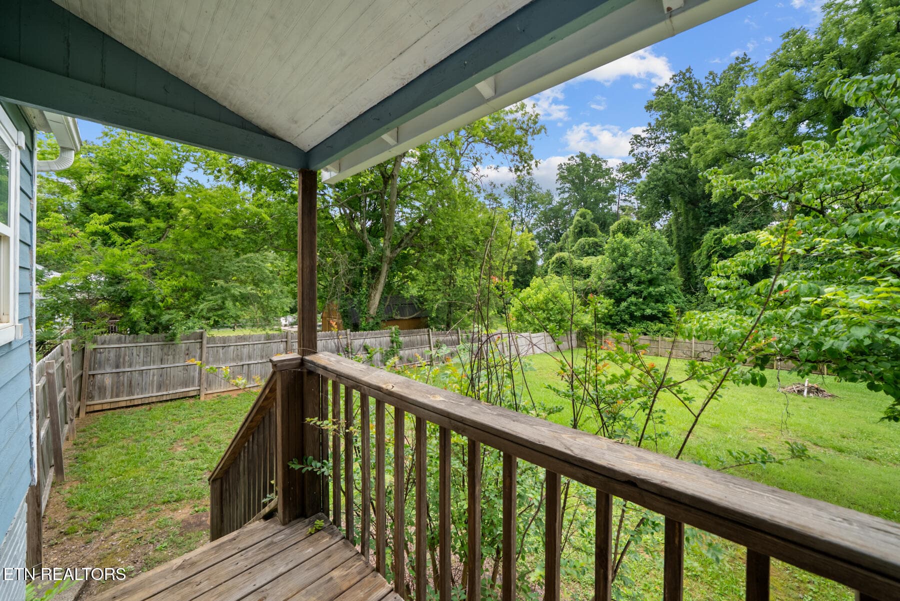DSC04462 - 3518 Delrose Drive, Knoxville, TN 37914