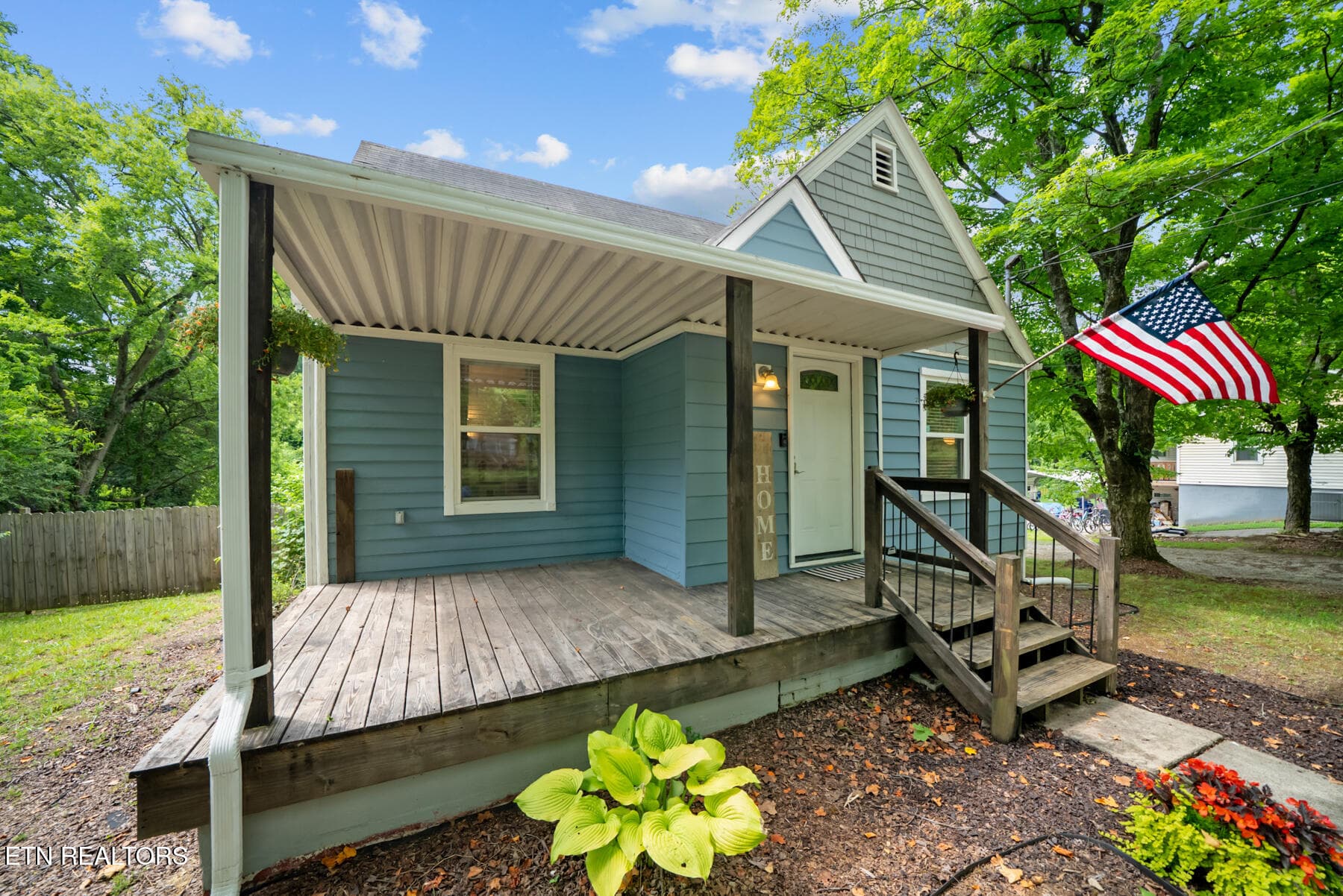 DSC04482 - 3518 Delrose Drive, Knoxville, TN 37914