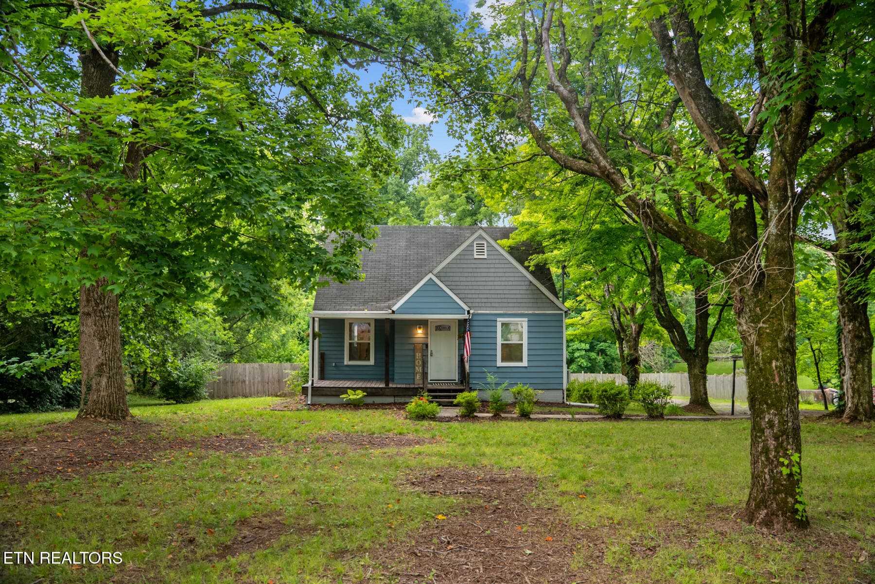 DSC04503 - 3518 Delrose Drive, Knoxville, TN 37914