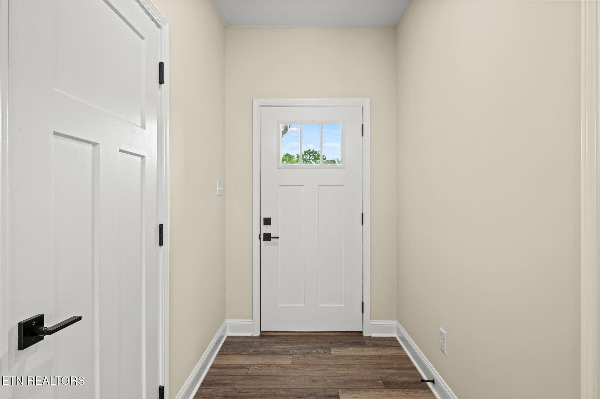 6-web-or-mls-212 Westbury-020 - 212 Westbury Drive, Clinton, TN 37716