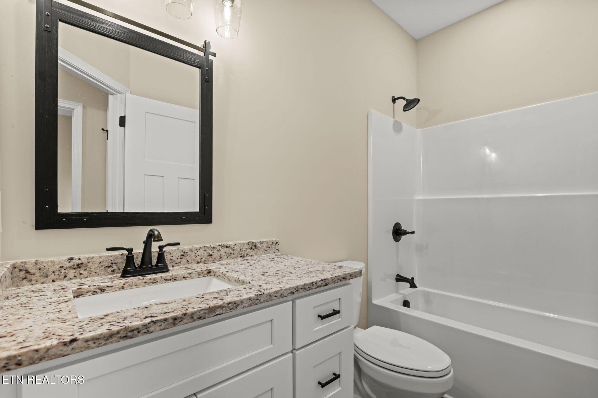 21-web-or-mls-212 Westbury-084 - 212 Westbury Drive, Clinton, TN 37716