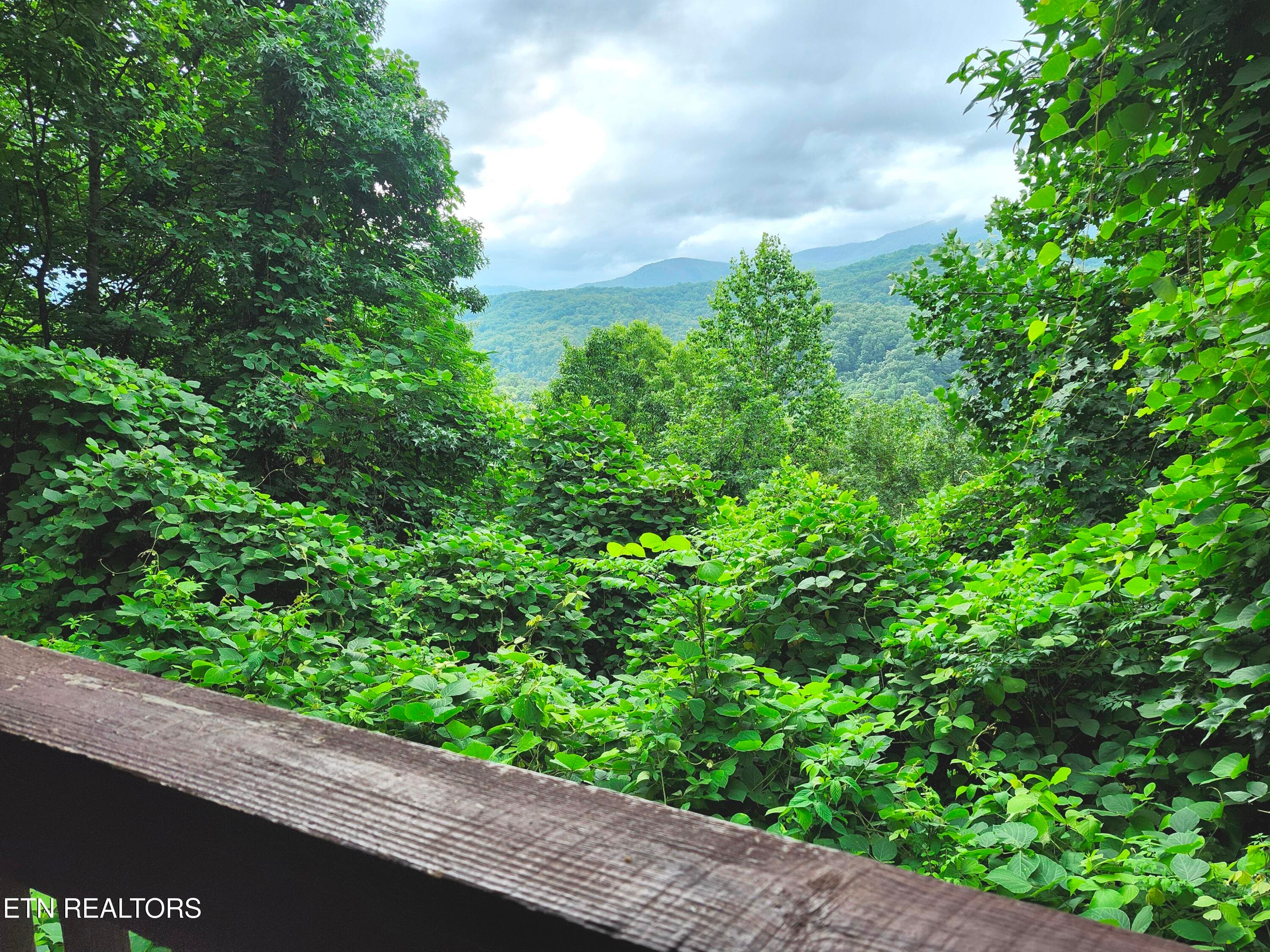 Mountain View from covered deck - 559 Crest Rd, Gatlinburg, TN 37738, Gatlinburg