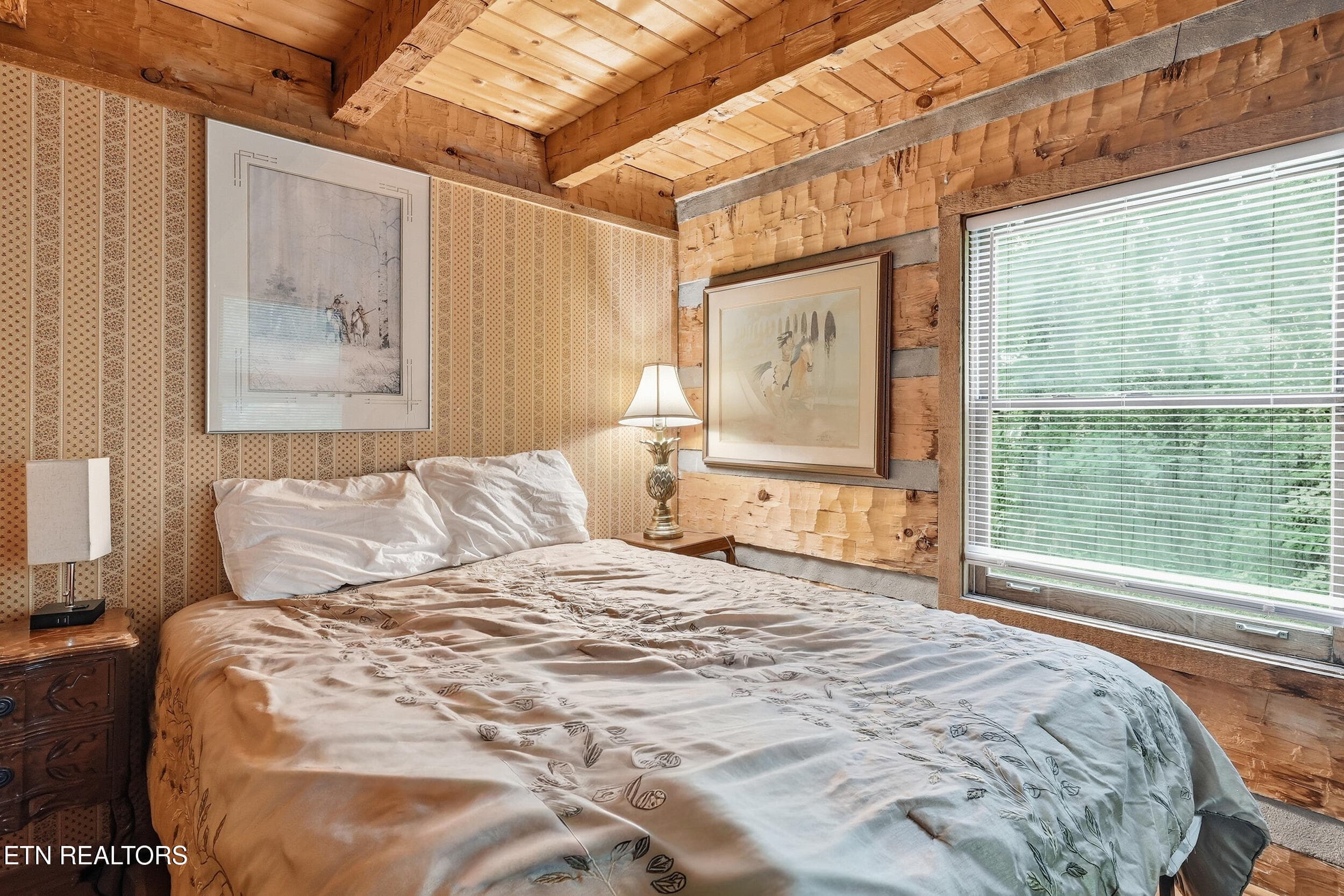 2nd Bedroom - 559 Crest Rd, Gatlinburg, TN 37738, Gatlinburg