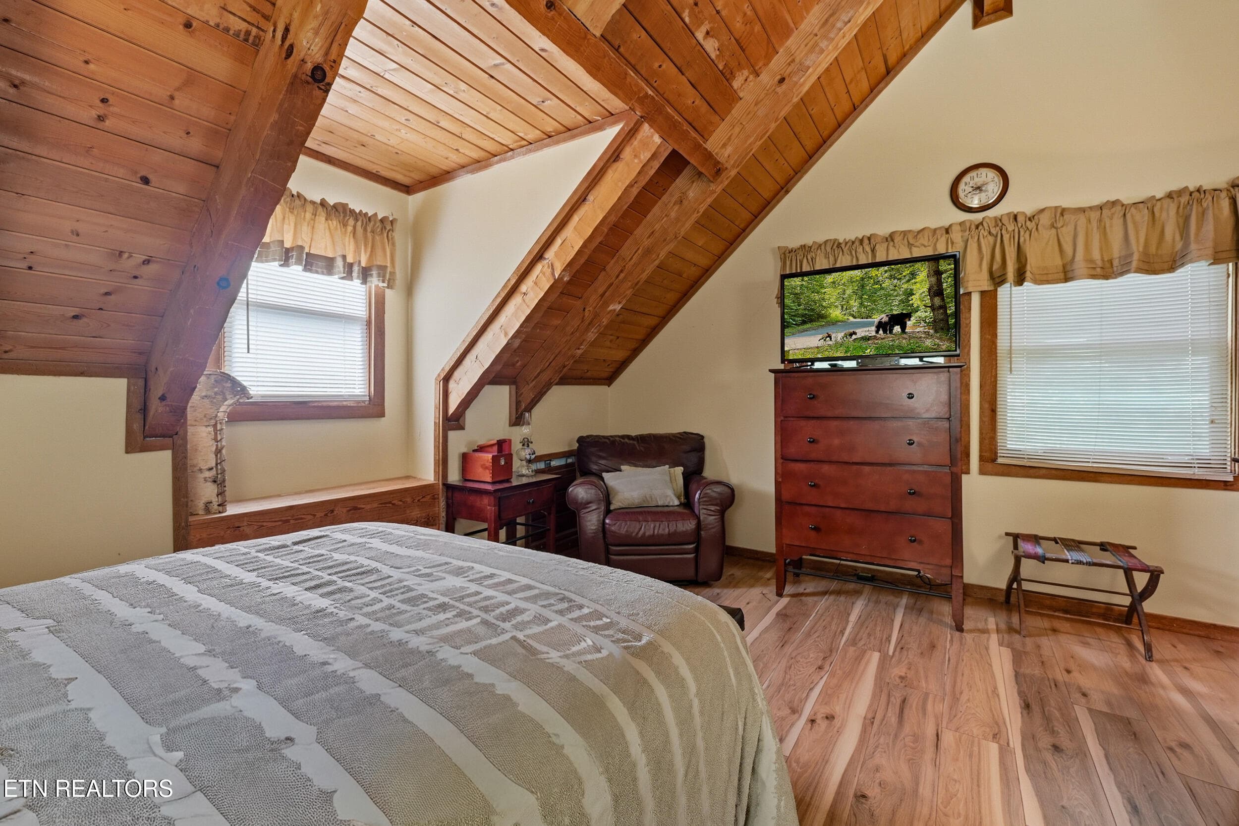 3rd Bedroom - 559 Crest Rd, Gatlinburg, TN 37738, Gatlinburg