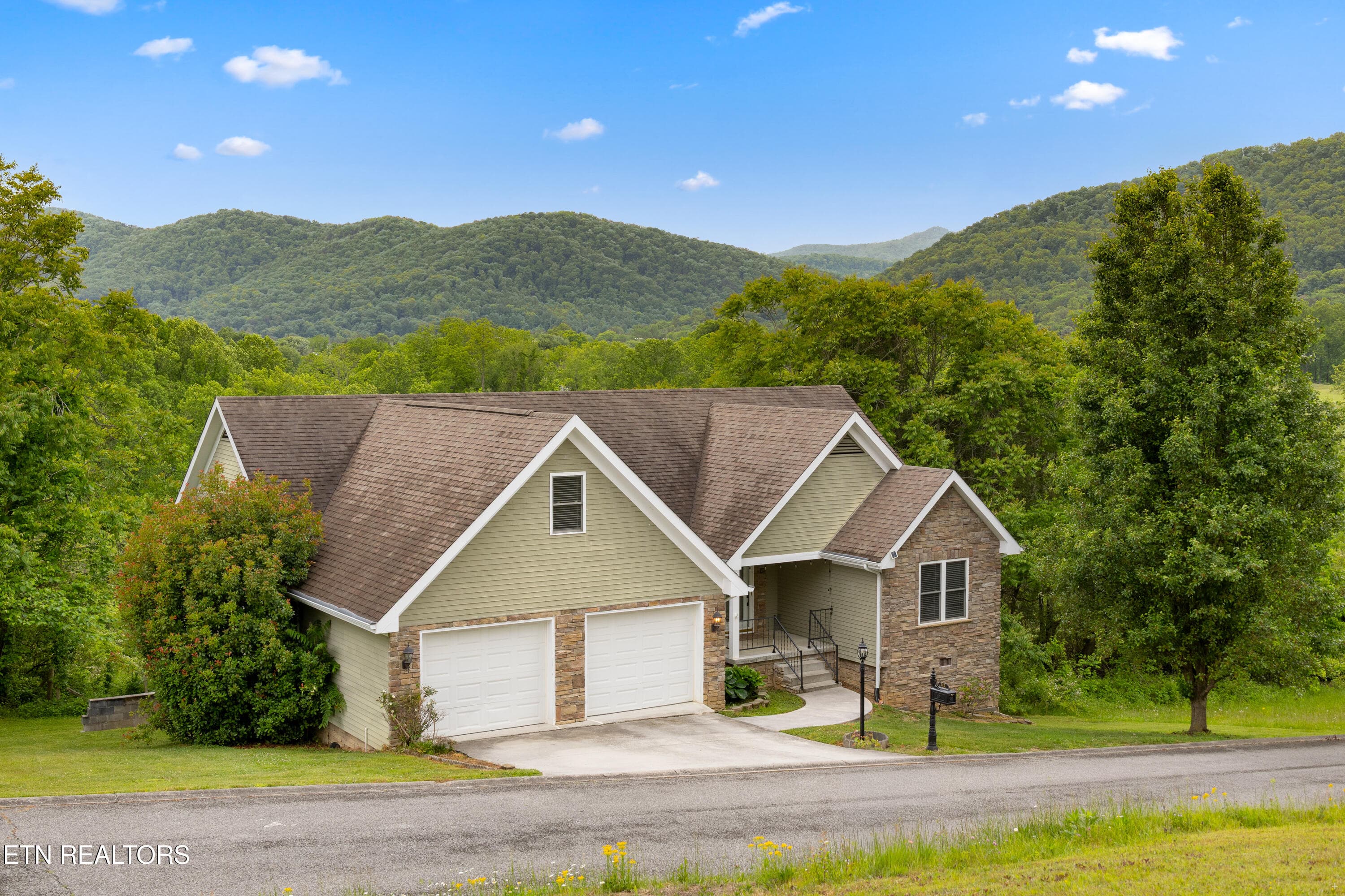Positive Perceptions-27 - 212 Poppy Hill Lane, LaFollette, TN 37766