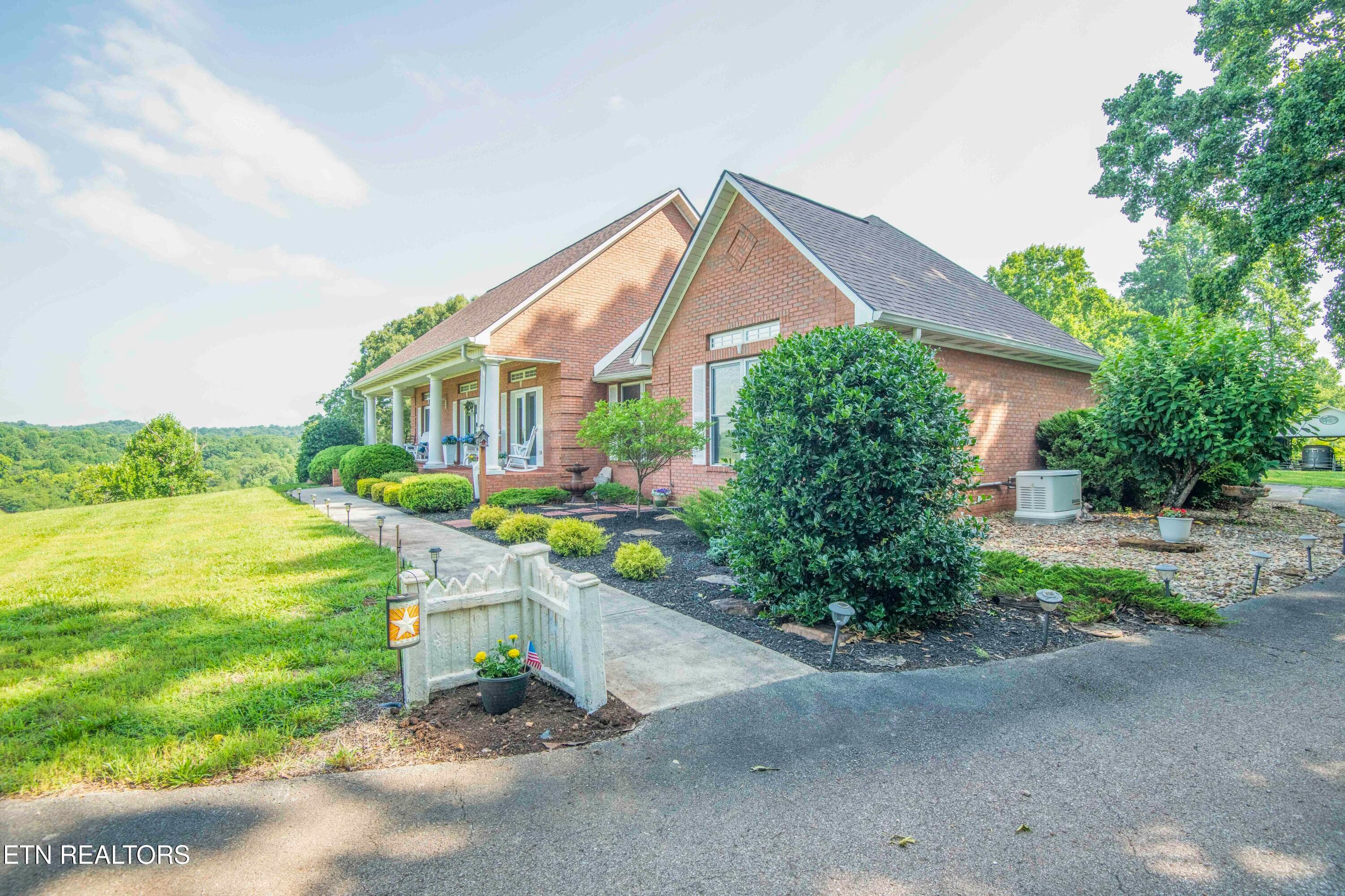 exterior 5_1 - 630 Kenny Brook Lane, Greenback, TN 37742