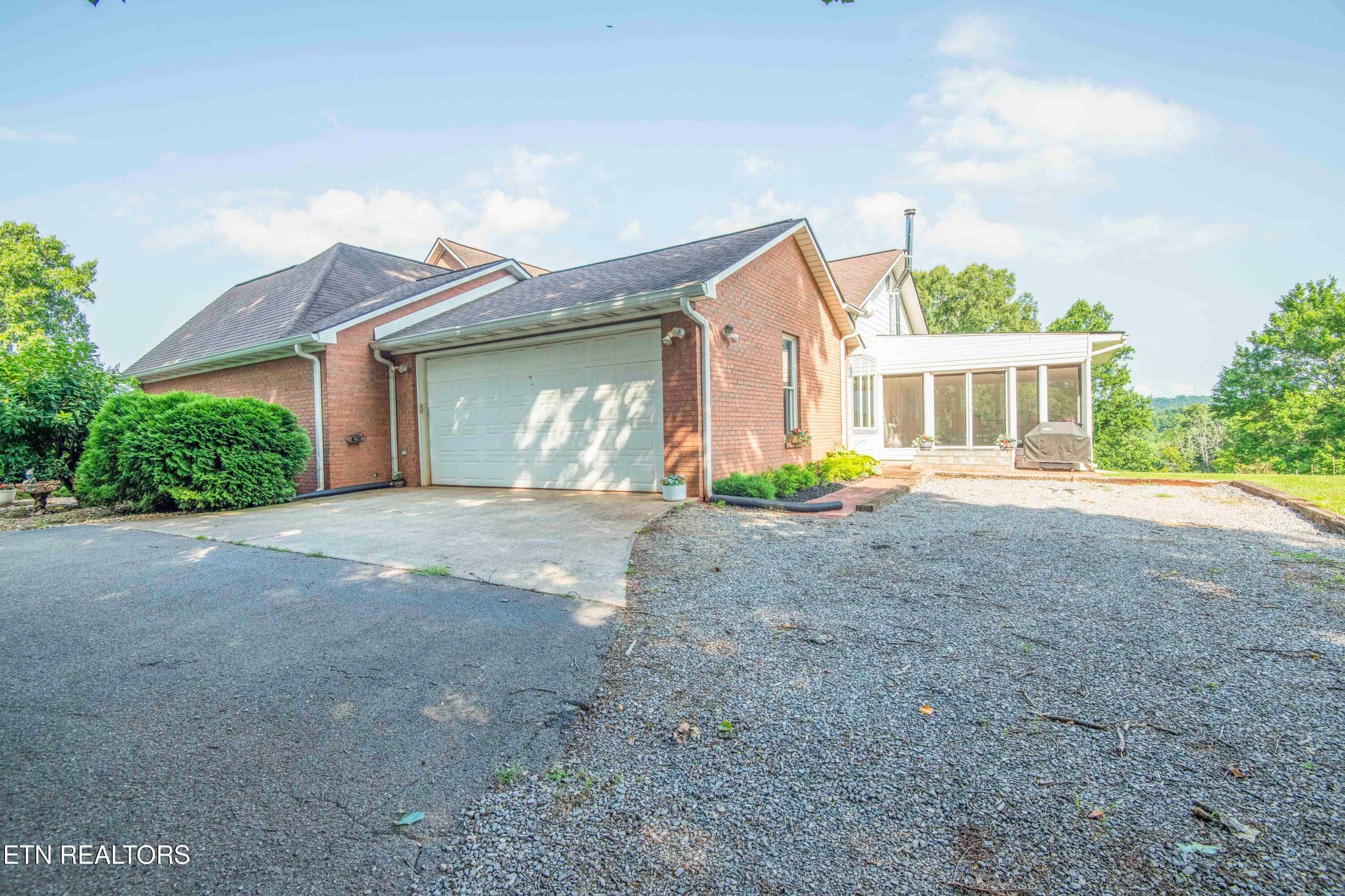 exterior 6_1 - 630 Kenny Brook Lane, Greenback, TN 37742