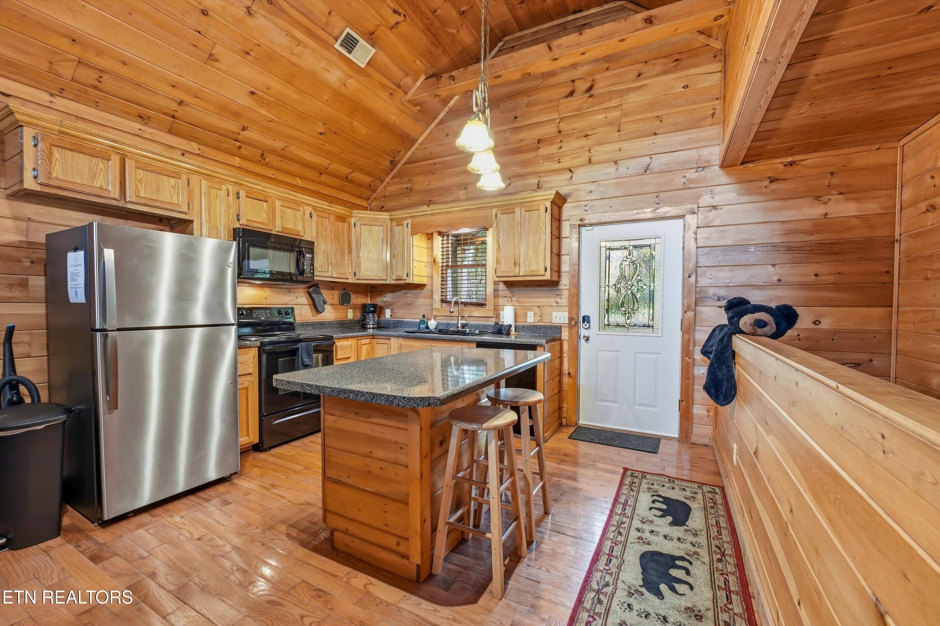 06-FINAL-6 - 530-4 Chickasaw Gap Way, Pigeon Forge, TN 37863, Pigeon Forge