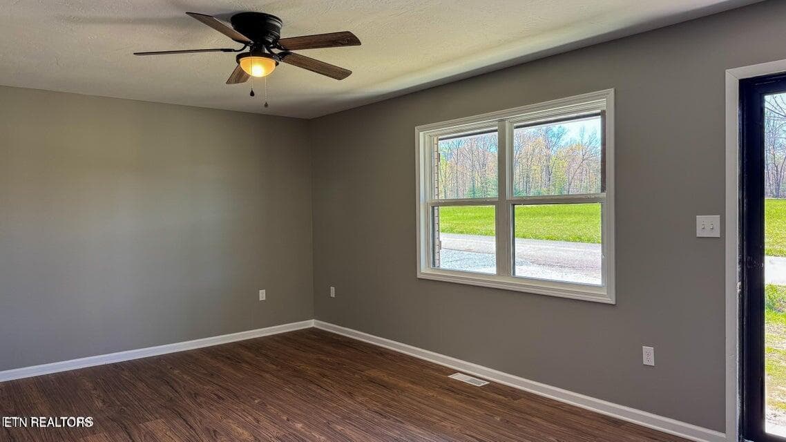 20250417182634466669000000-o - 2315 Pine Grove Rd, Winfield, TN 37892