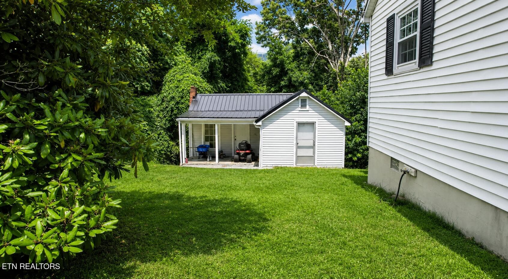 Rose Hill Drive - 822 Rose Hill Drive, LaFollette, TN 37766
