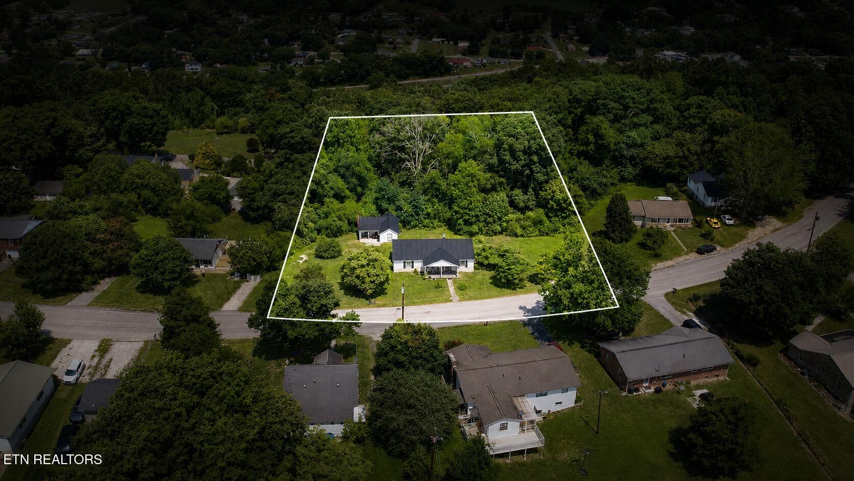 Lot lines are Approximate - 822 Rose Hill Drive, LaFollette, TN 37766
