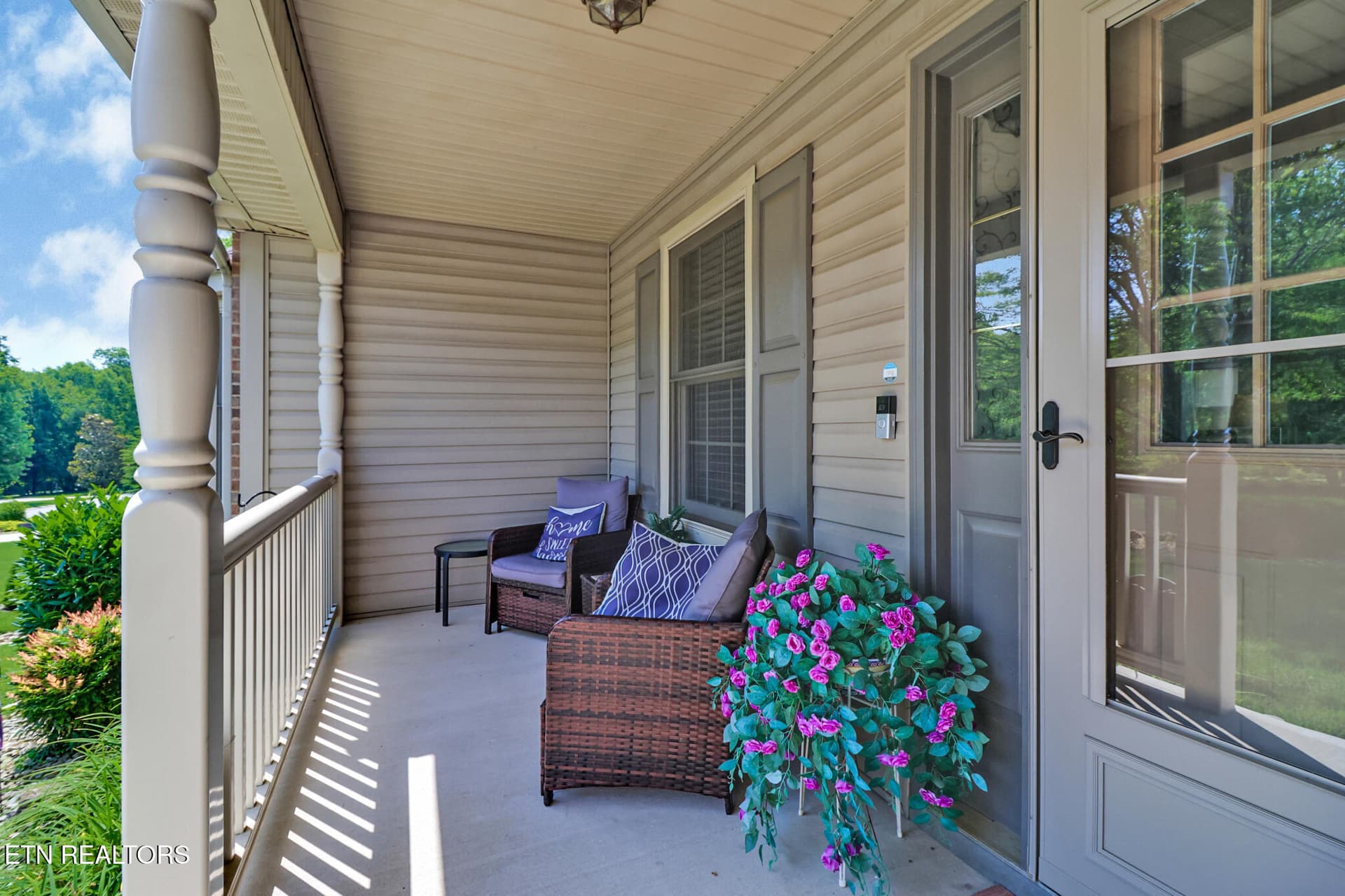 Front porch - 151 Northridge Drive, Crossville, TN 38558