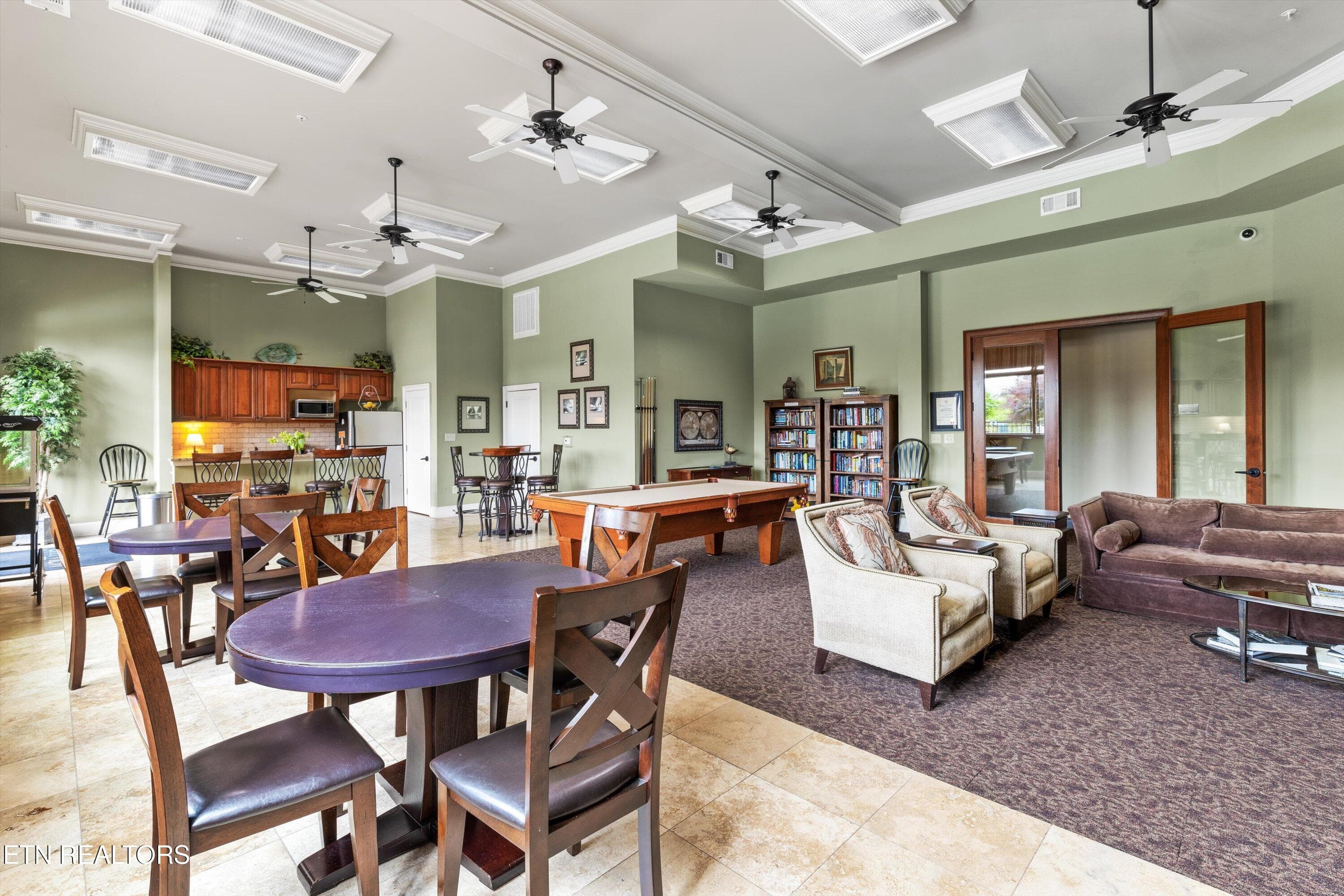 41-445 W Blount Ave025 - 445 W Blount Ave 308, Knoxville, TN 37920, Knoxville