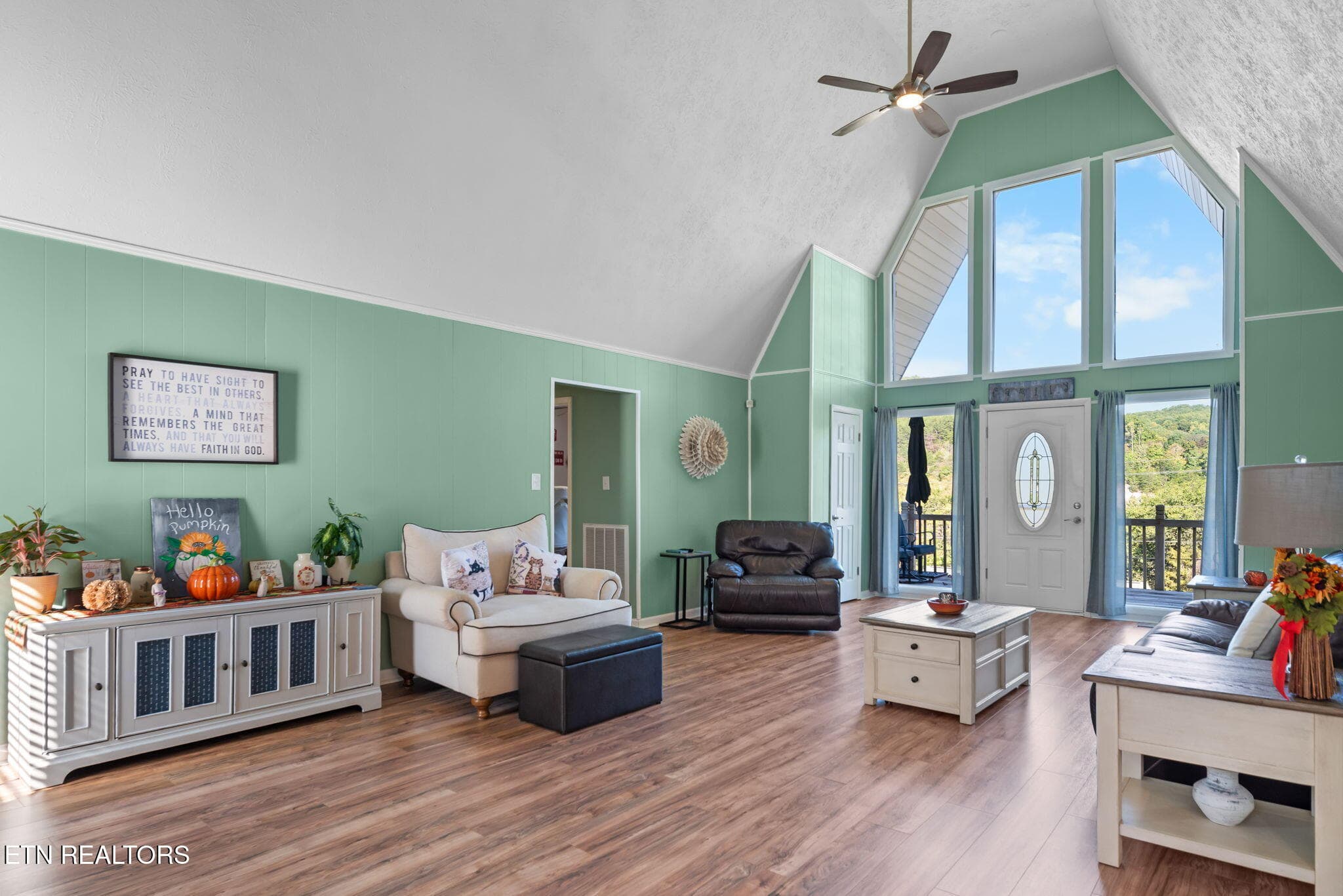 8-web-or-mls-MltnHll1129 (21) copy - 1129 Melton Hill Circle, Clinton, TN 37716