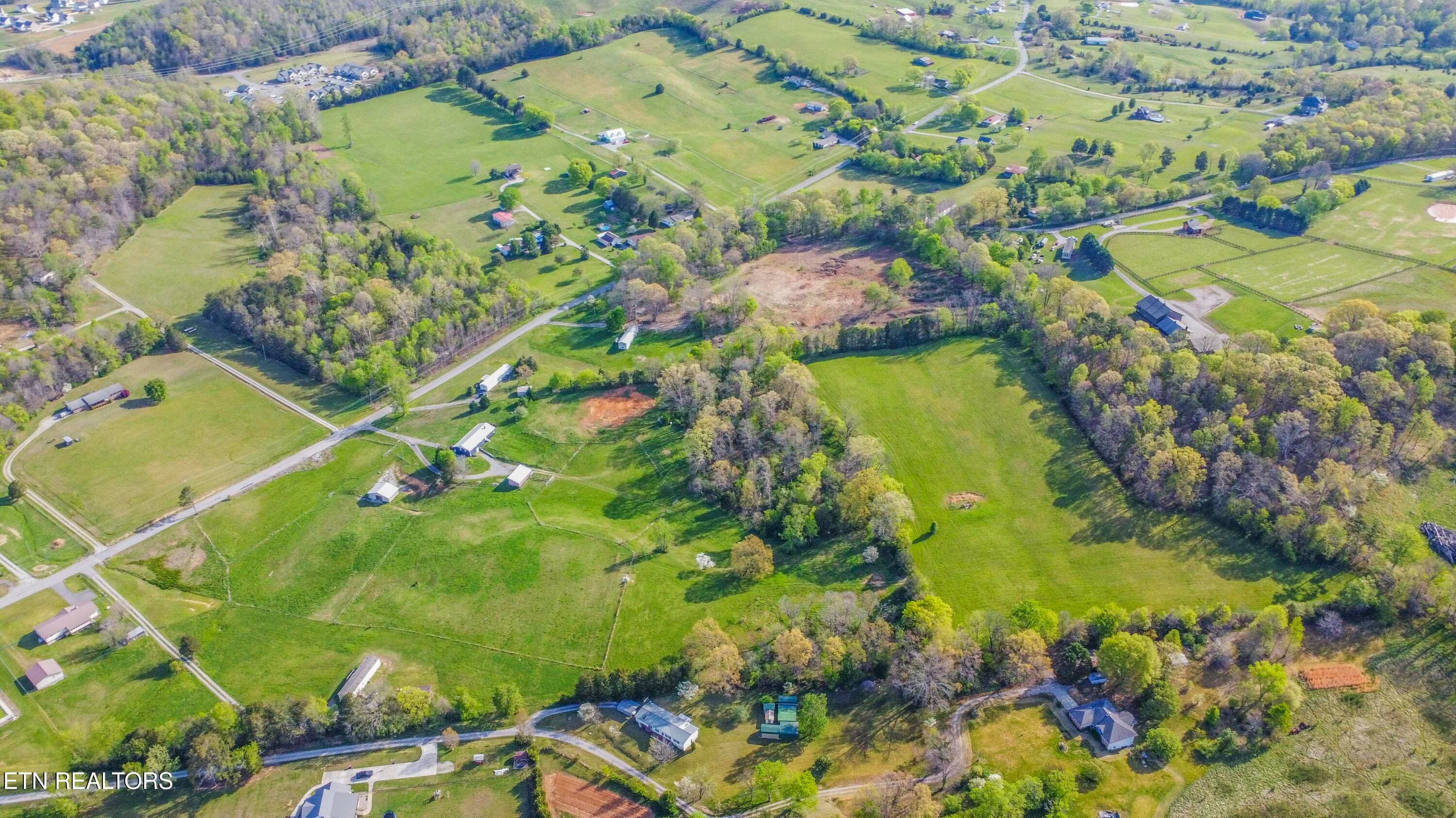 drone 28_1 - 11 Acres Richland Rd, Mascot, TN 37806