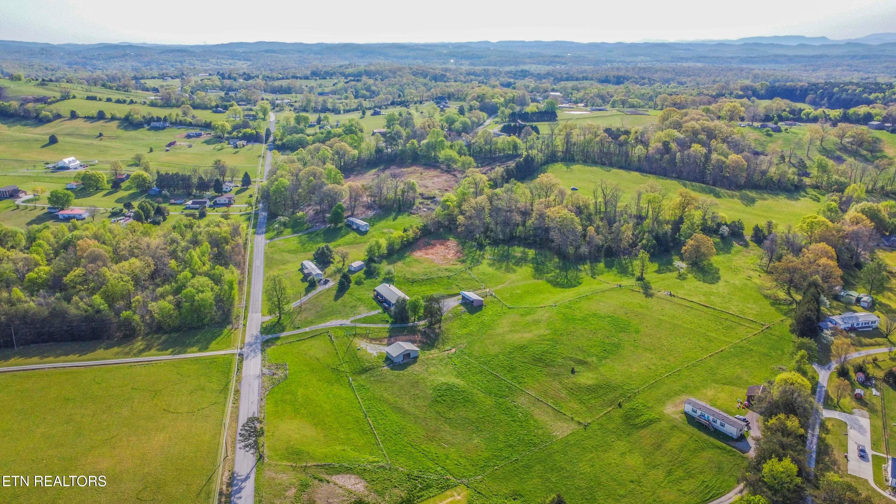 drone 32_1 - 11 Acres Richland Rd, Mascot, TN 37806