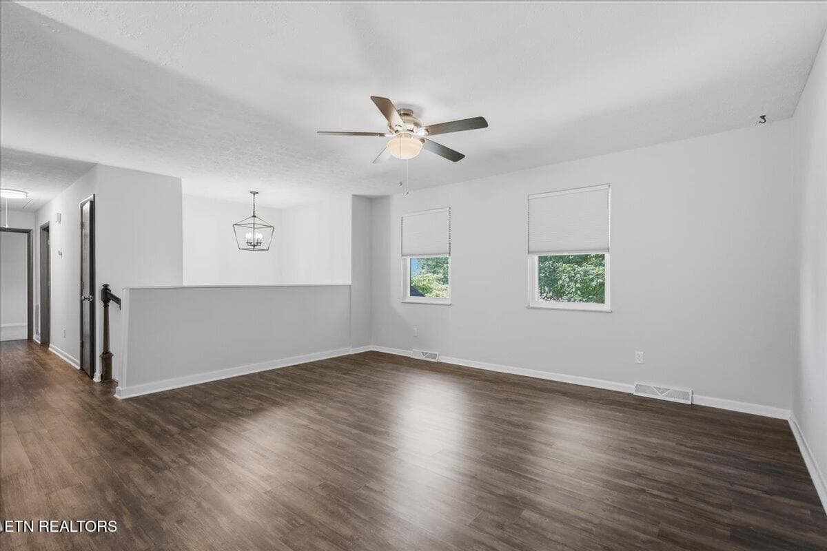 Living Room and Foyer - 2018 Swarthmore Lane, Maryville, TN 37804, Maryville