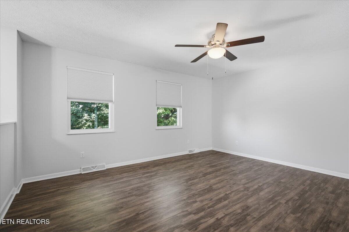 Living Room - 2018 Swarthmore Lane, Maryville, TN 37804, Maryville