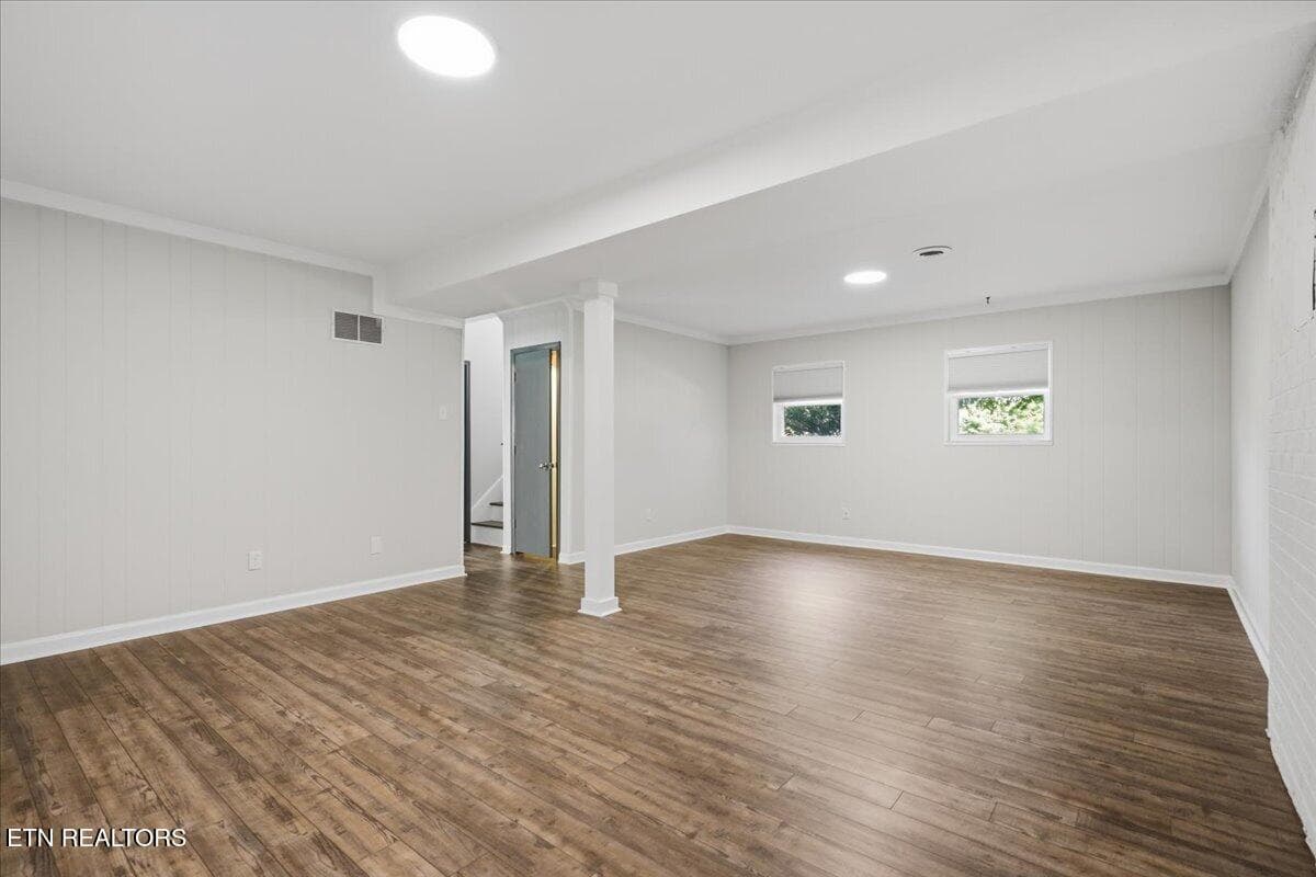Basement Rec Room - 2018 Swarthmore Lane, Maryville, TN 37804, Maryville