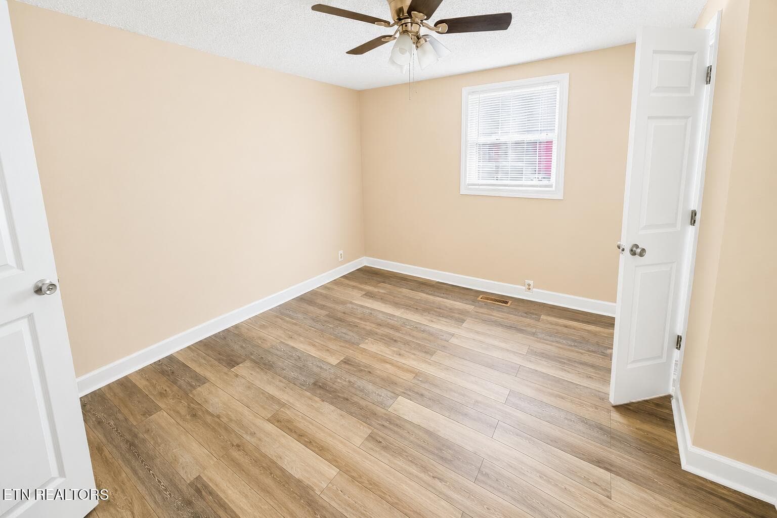 28785 - 1321 Brookside Ave, Knoxville, TN 37921, Knoxville
