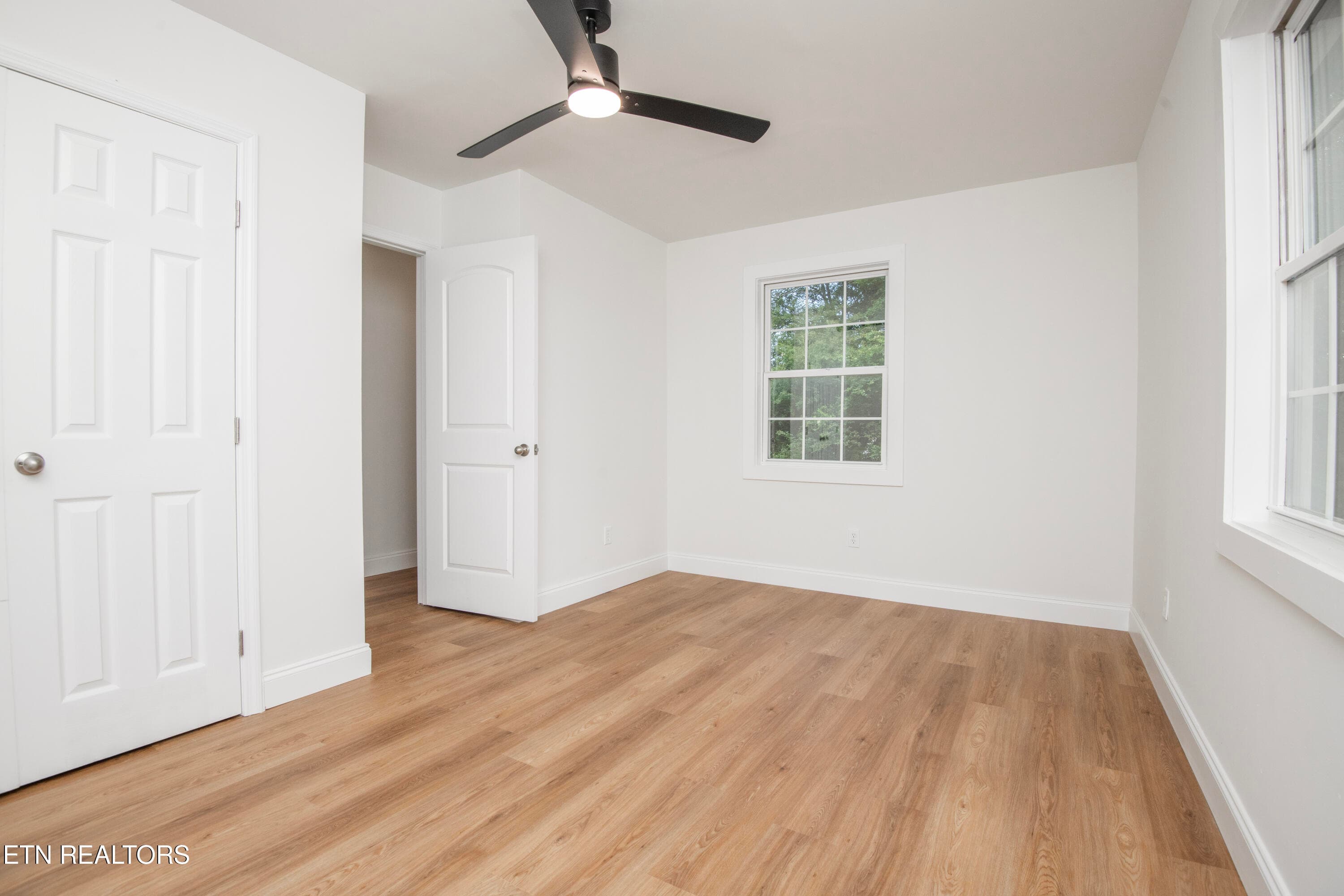 Third Bed - 4730 Rochat Rd, Knoxville, TN 37918