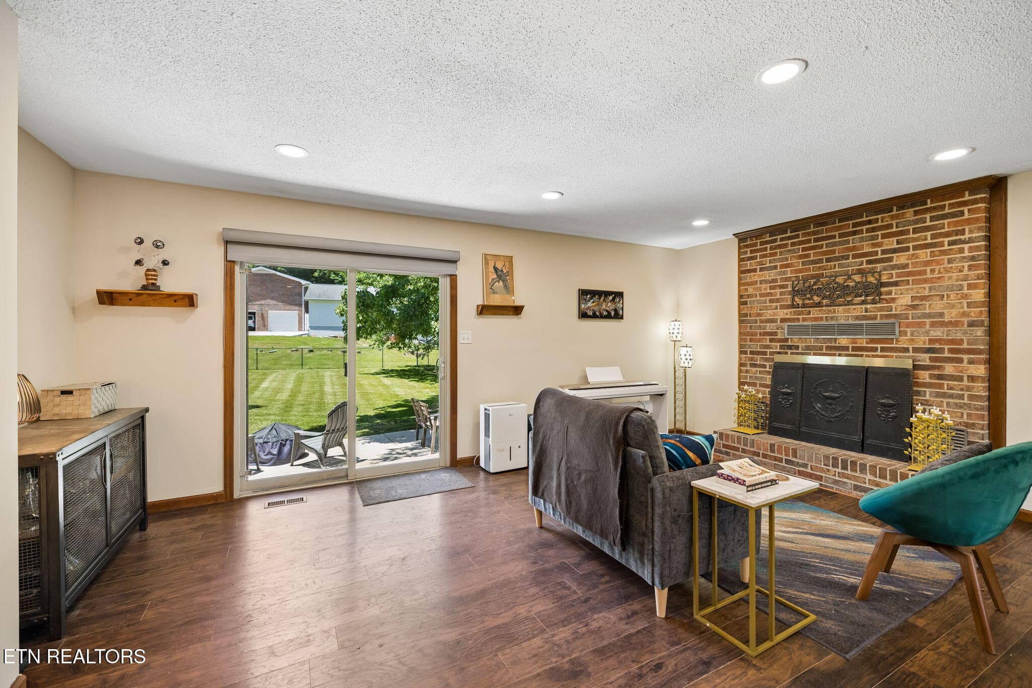 8-6719 Tazewell Pike - 008 - 6719 Tazewell Pike, Knoxville, TN 37918