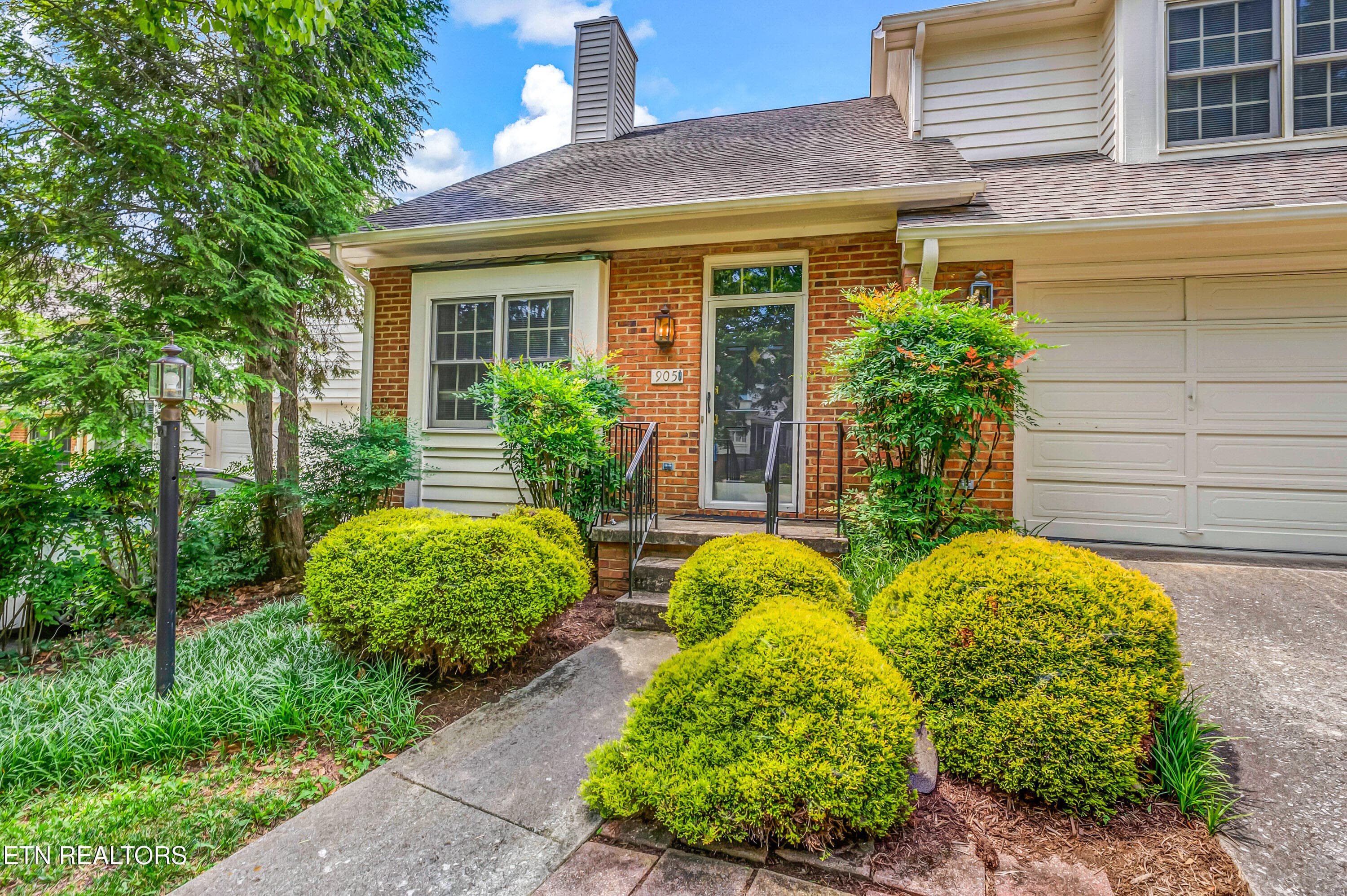04-Front Door A1 - 905 Glennshire Drive, Knoxville, TN 37923, Knoxville