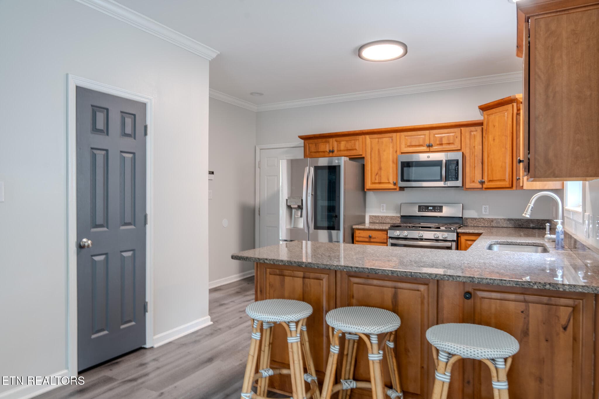 A7V01106-HDR - 1101 Garrison Ridge Blvd, Knoxville, TN 37922