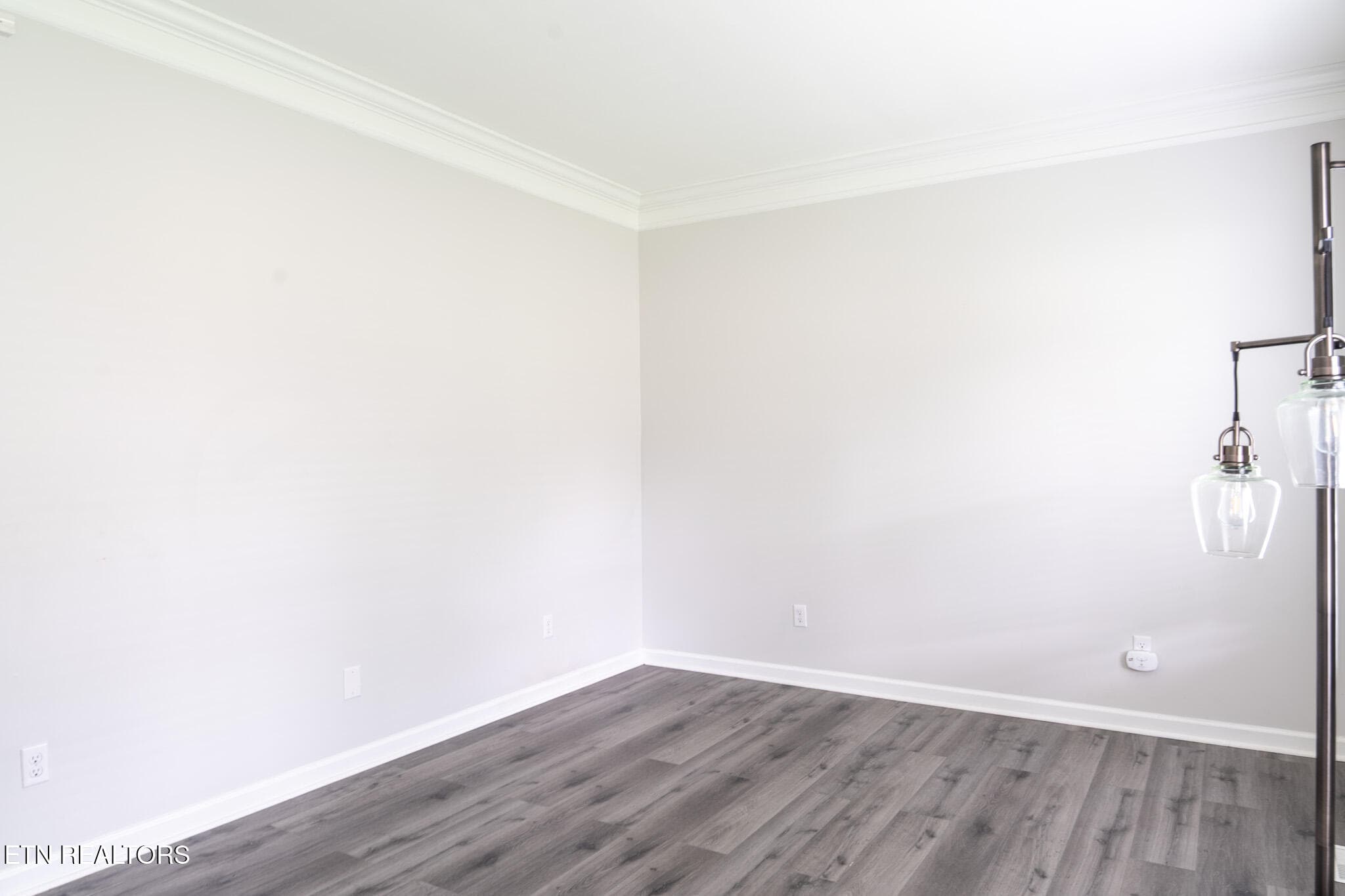 A7V01127-HDR - 1101 Garrison Ridge Blvd, Knoxville, TN 37922