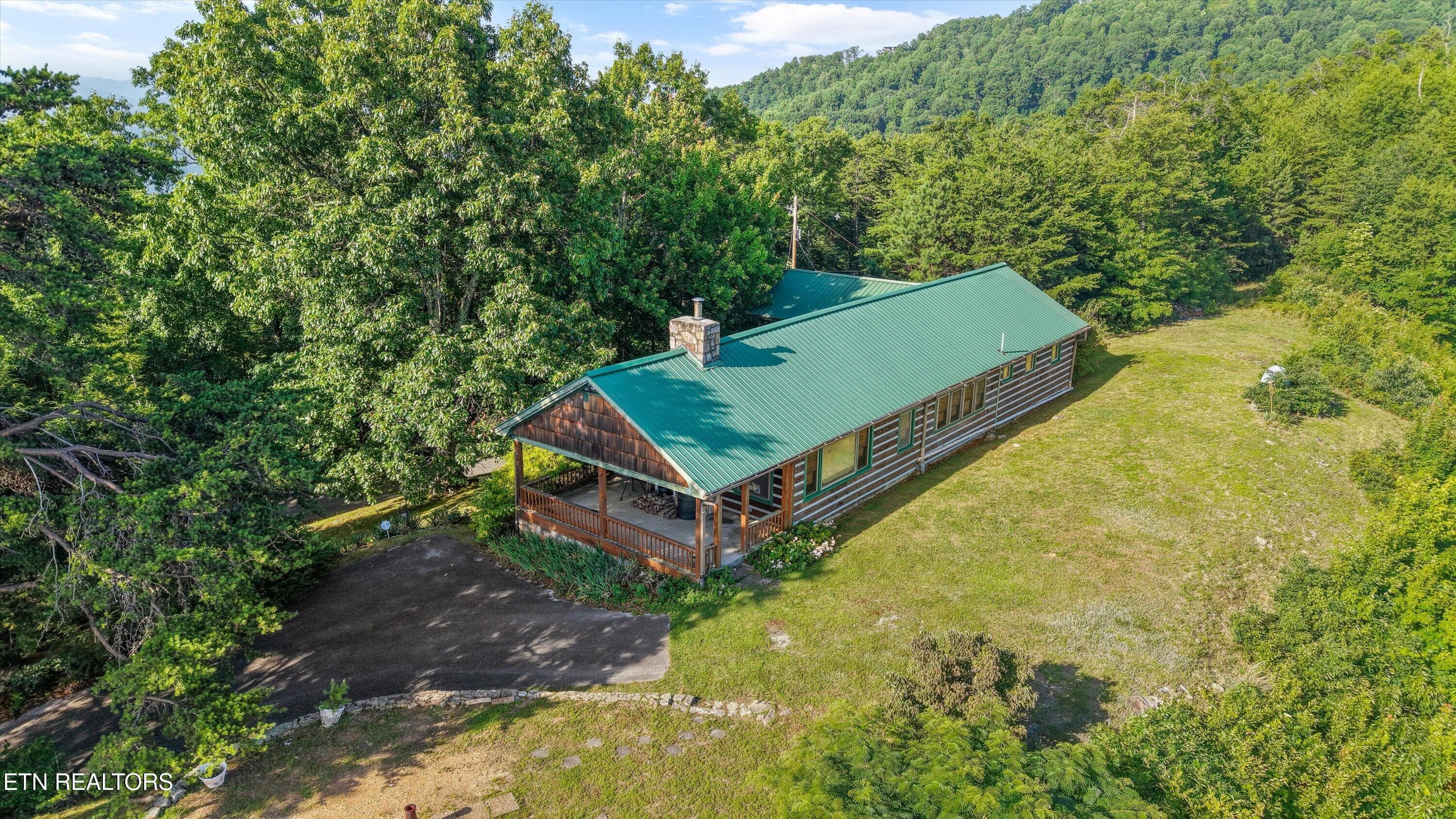 35-2825 TOP ROAD41 - 2825 Top Rd, Sevierville, TN 37876