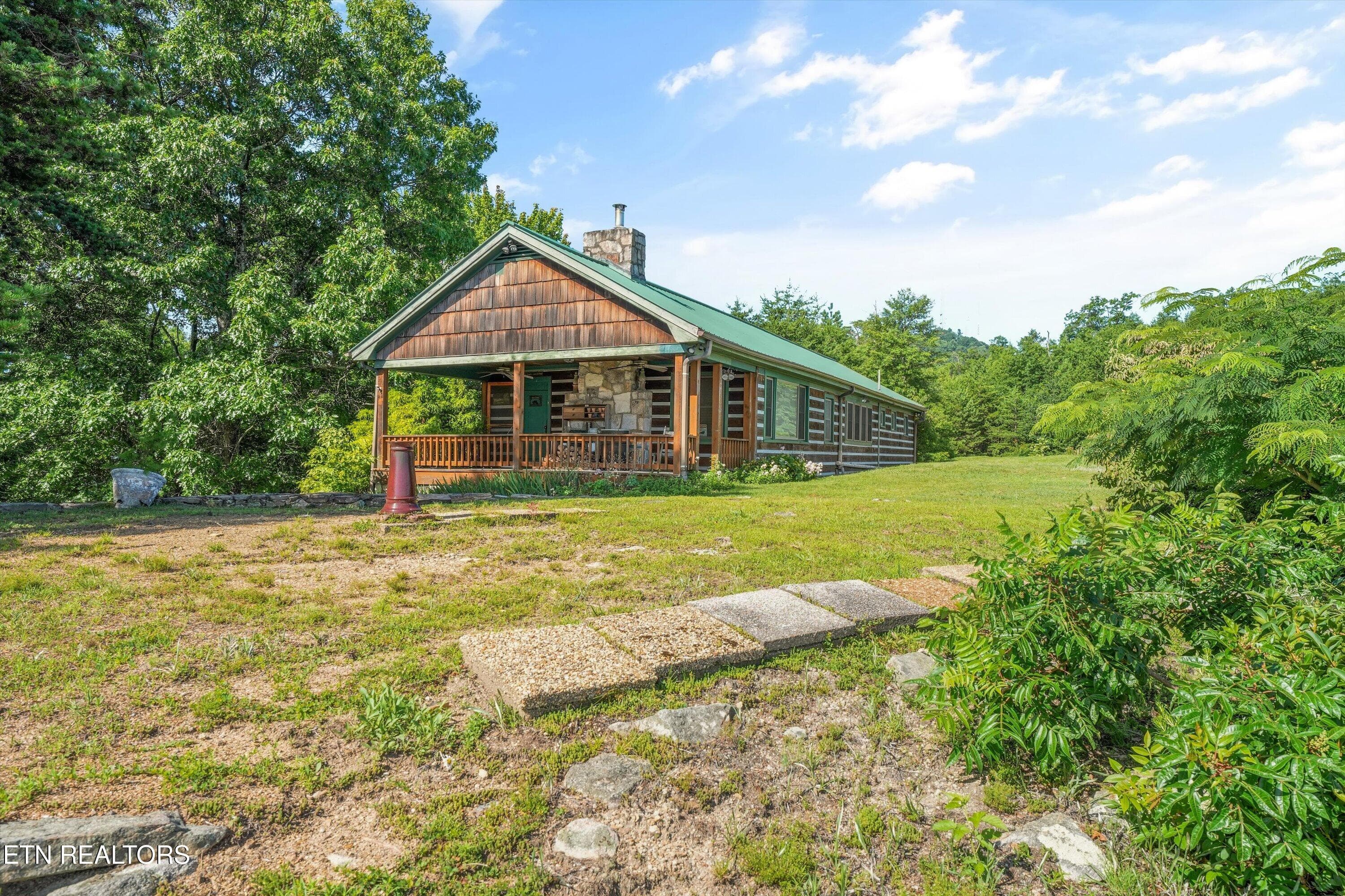 02-2825 TOP ROAD32 - 2825 Top Rd, Sevierville, TN 37876