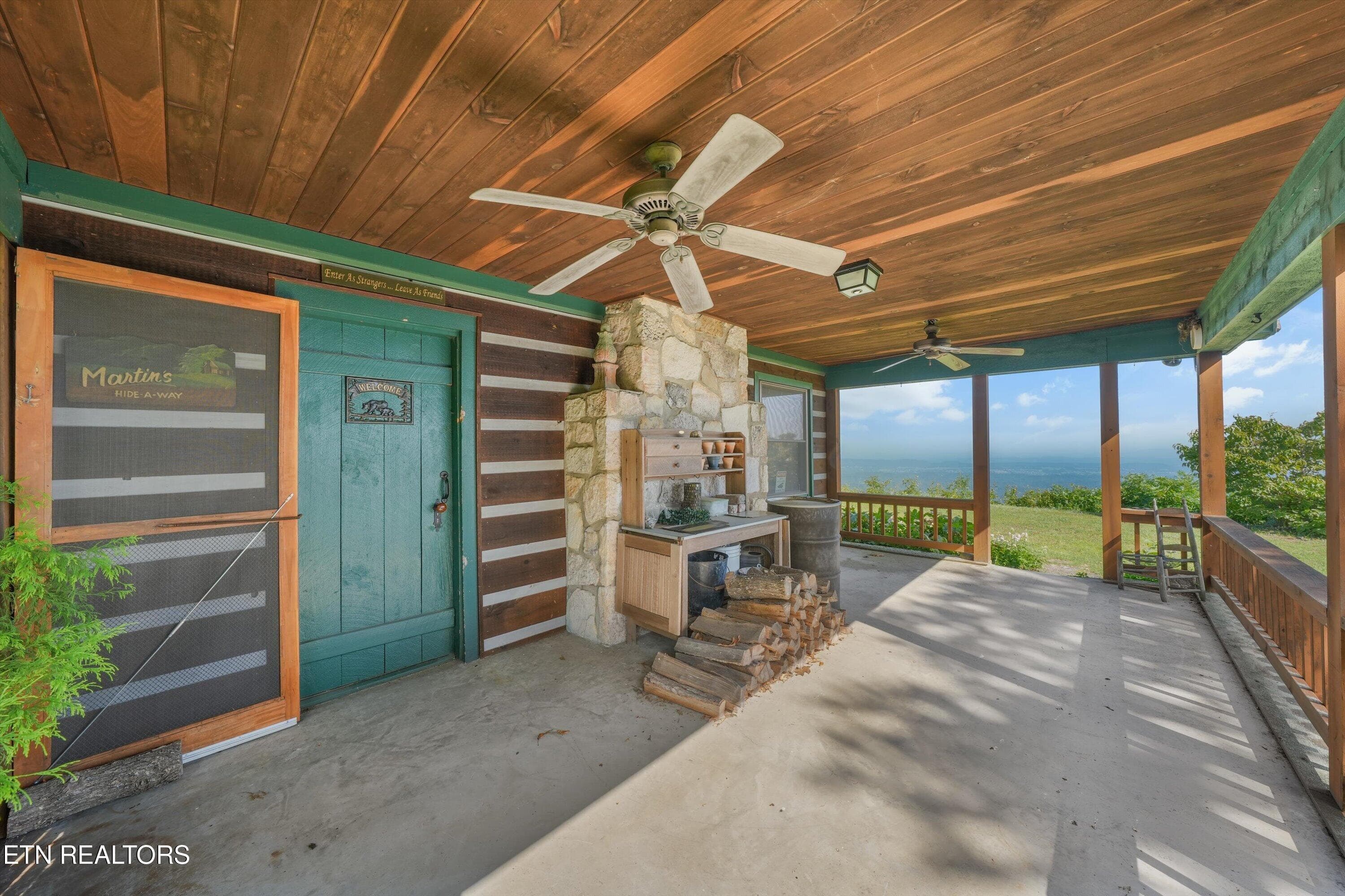 04-2825 TOP ROAD30 - 2825 Top Rd, Sevierville, TN 37876