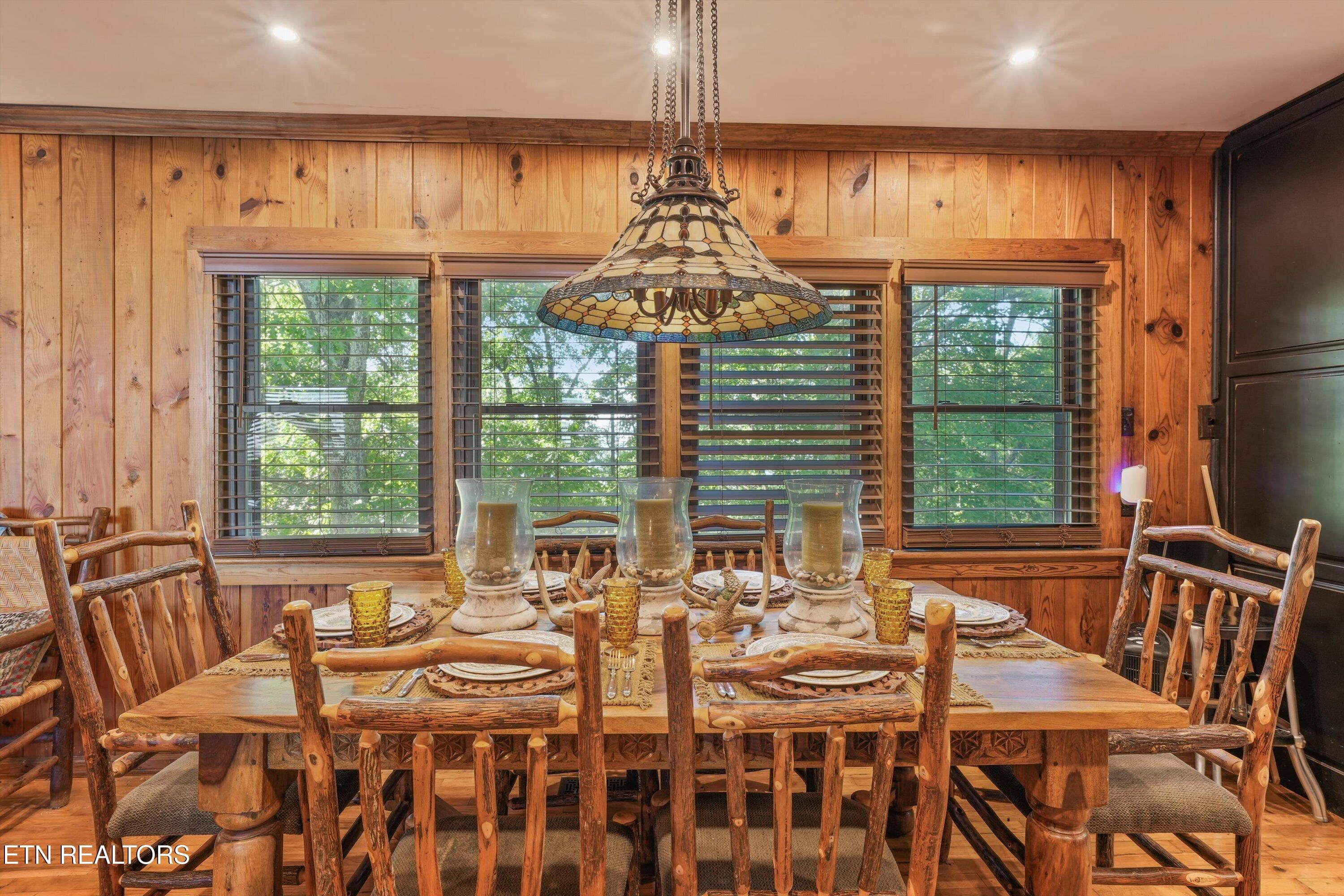 12-2825 TOP ROAD16 - 2825 Top Rd, Sevierville, TN 37876