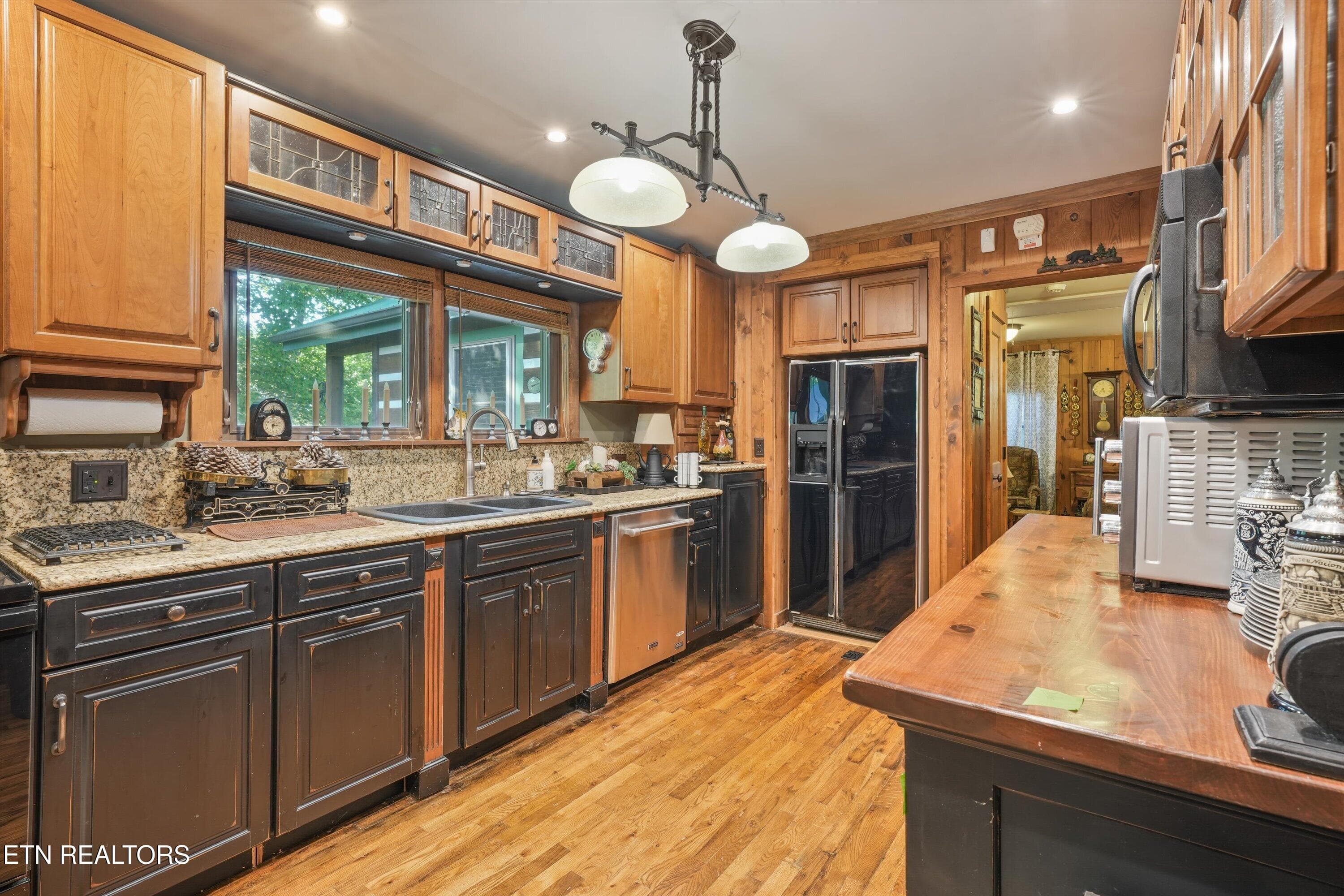 18-2825 TOP ROAD22 - 2825 Top Rd, Sevierville, TN 37876