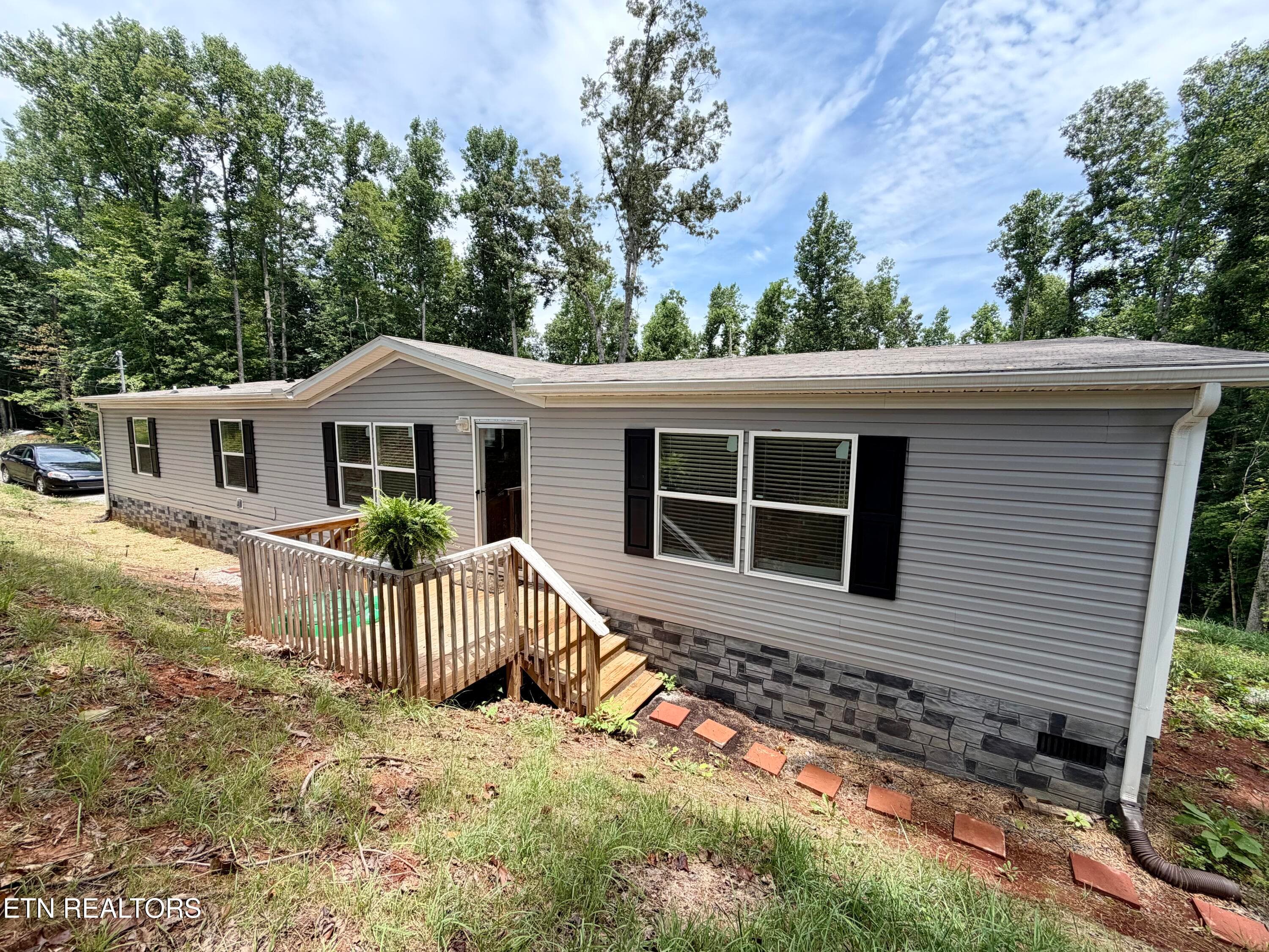 IMG_5849 - 8780 Highland View Rd, Knoxville, TN 37938