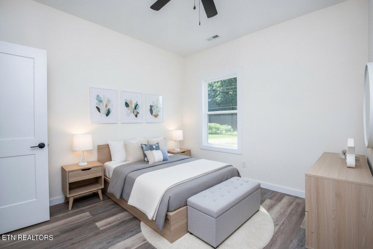 Staged Bedroom - 2008 Woods-Smith Rd, Knoxville, TN 37921, Knoxville