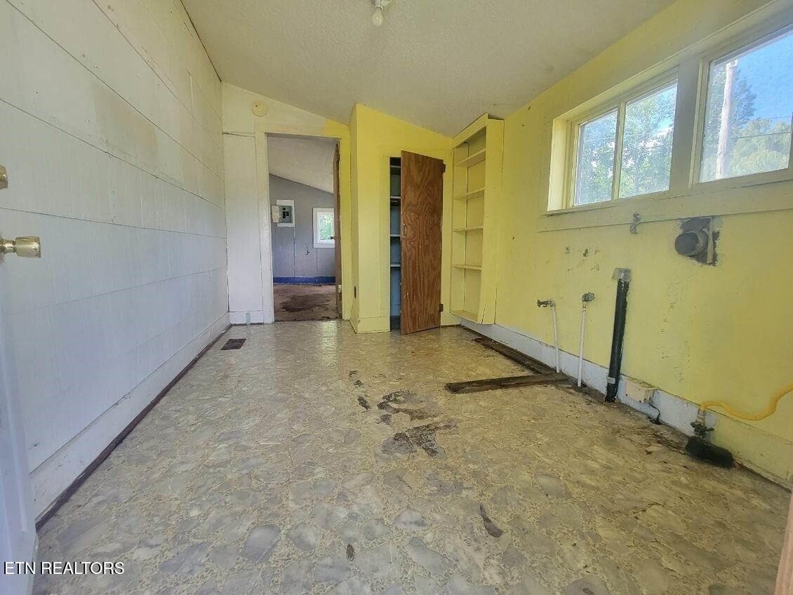 6 - 942 Mount View Rd, Robbins, TN 37852