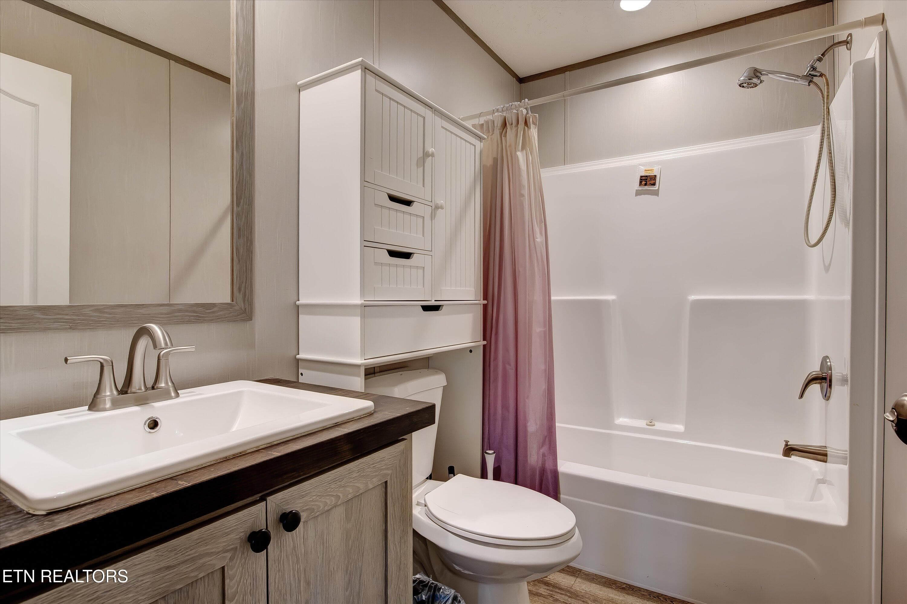 22-246 Nydeck Rd-22 - 246 Nydeck Rd, Robbins, TN 37852