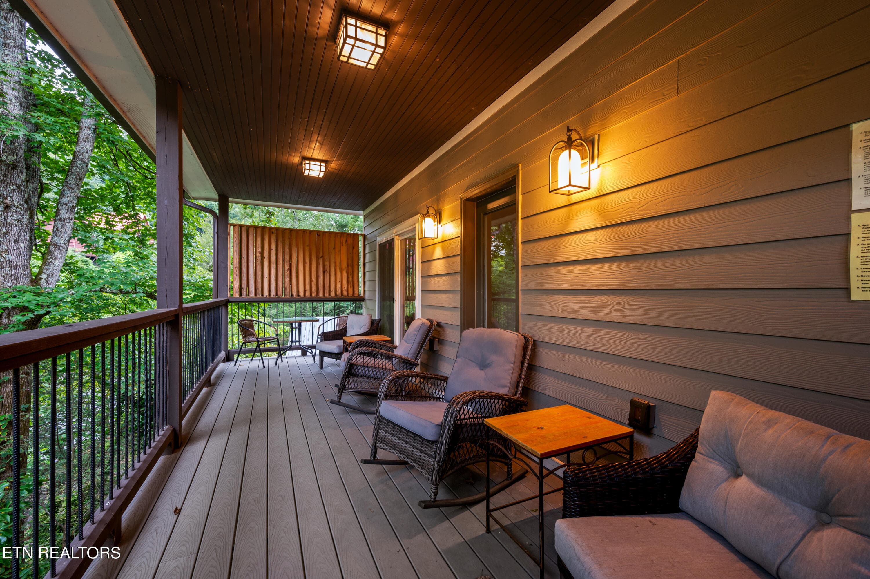 510 HMLK 1 Porch - 510 Hemlock St, Gatlinburg, TN 37738, Gatlinburg
