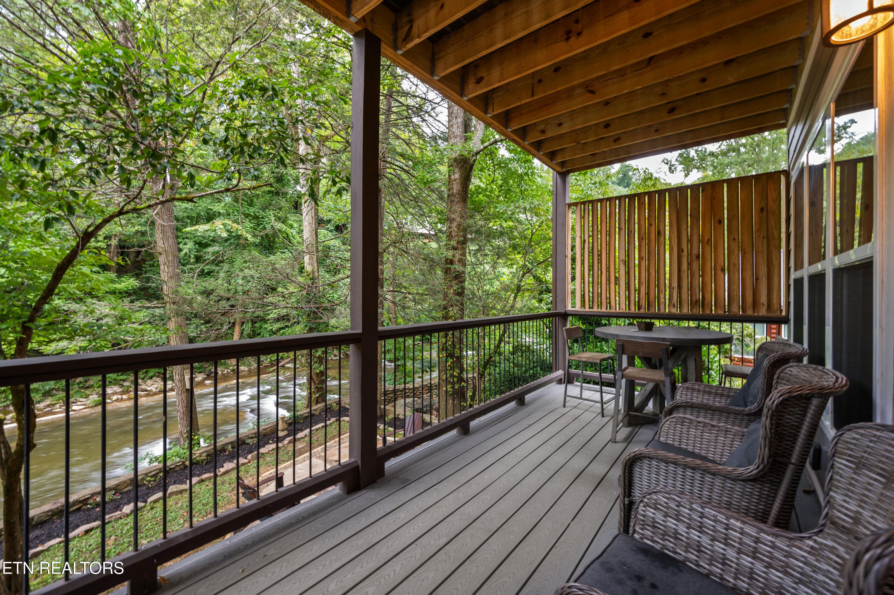 510 HMLK 5 Porch - 510 Hemlock St, Gatlinburg, TN 37738, Gatlinburg