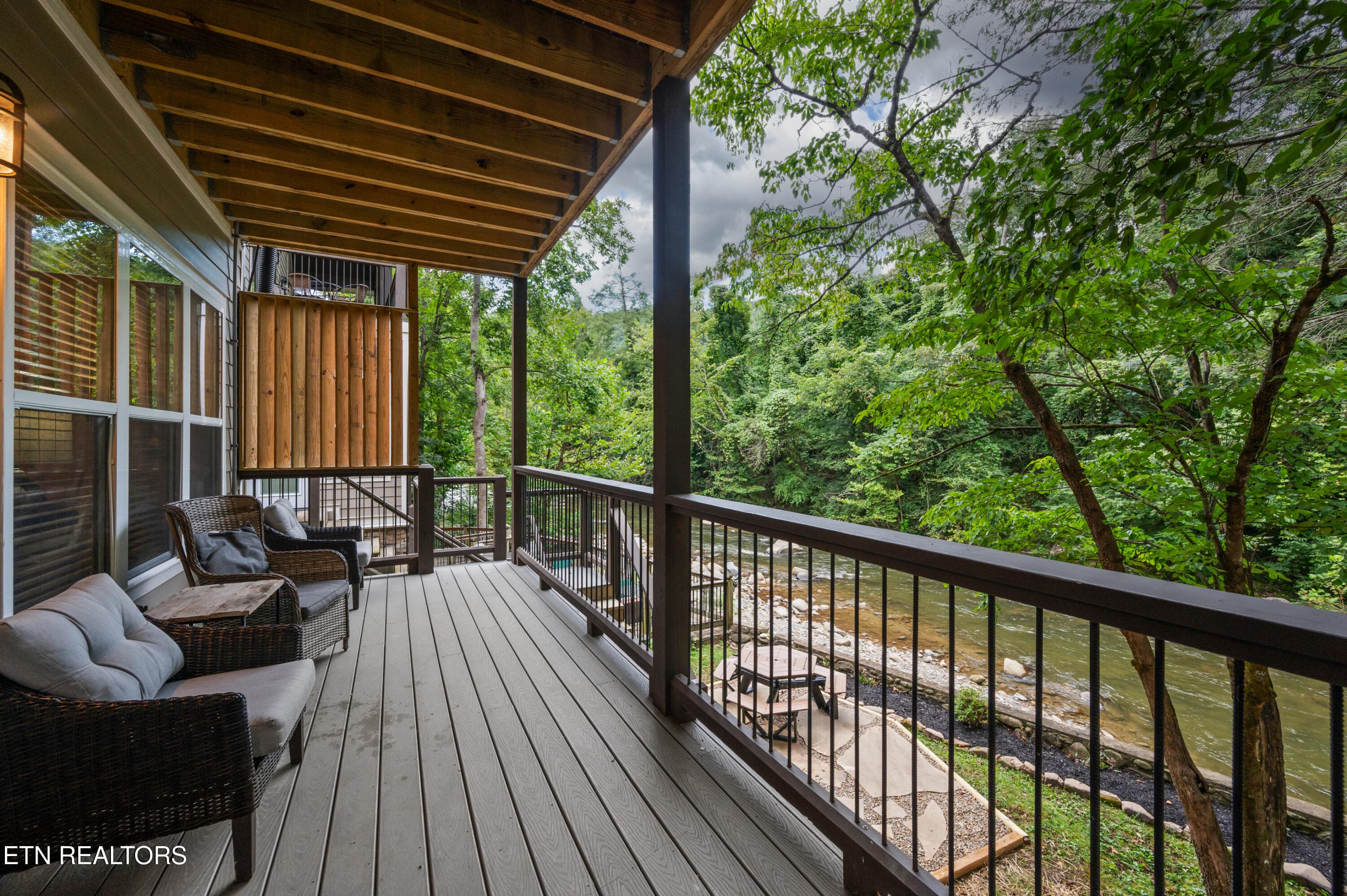 510 HMLK 7 Porch - 510 Hemlock St, Gatlinburg, TN 37738, Gatlinburg