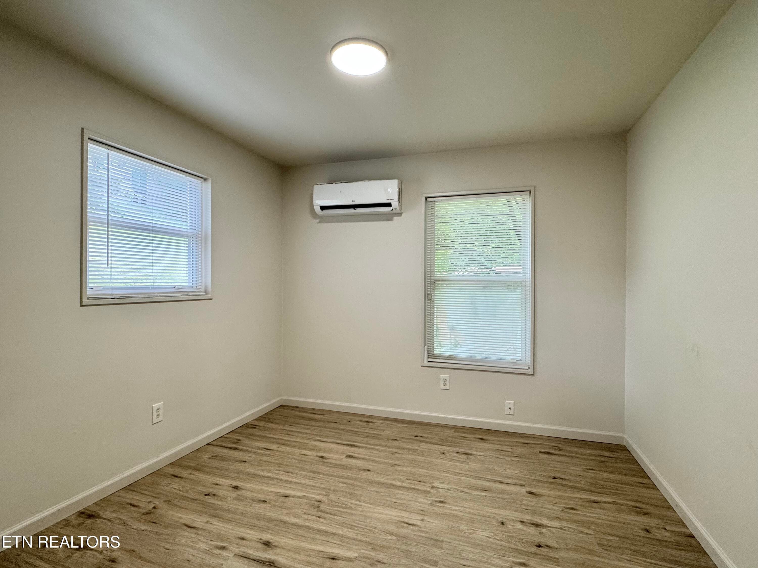 IMG_3253 - 1812 Rosedale Ave, Knoxville, TN 37915, Knoxville