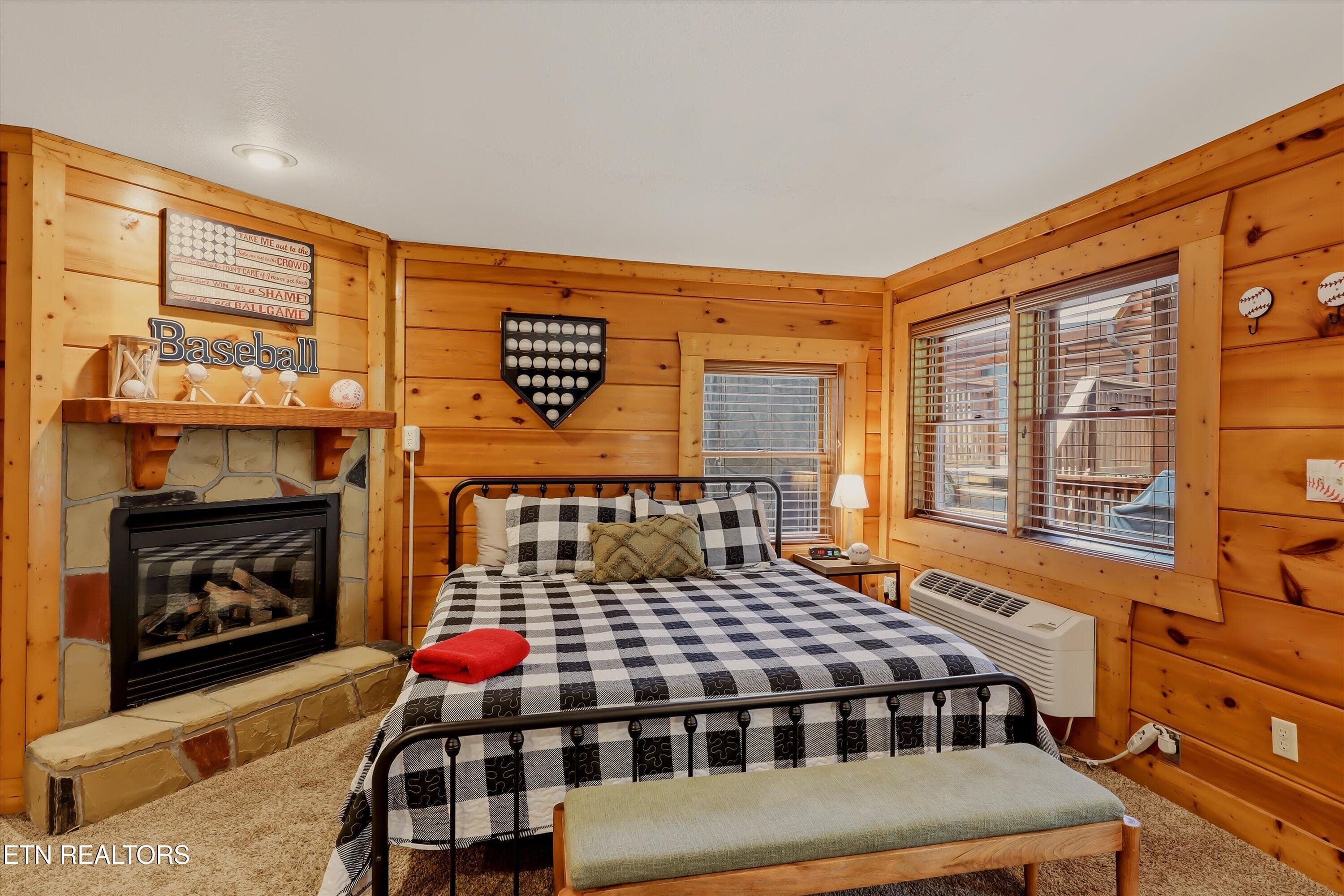 20-FINAL-20 - 727 Golf View Blvd, Pigeon Forge, TN 37863, Pigeon Forge