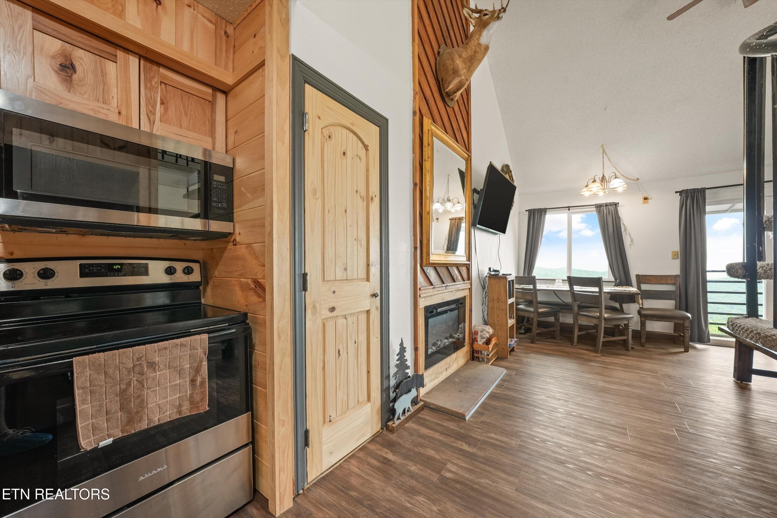 View of Fireplace and Dining Area - 1260 Ski View Drive 5305, Gatlinburg, TN 37738, Gatlinburg