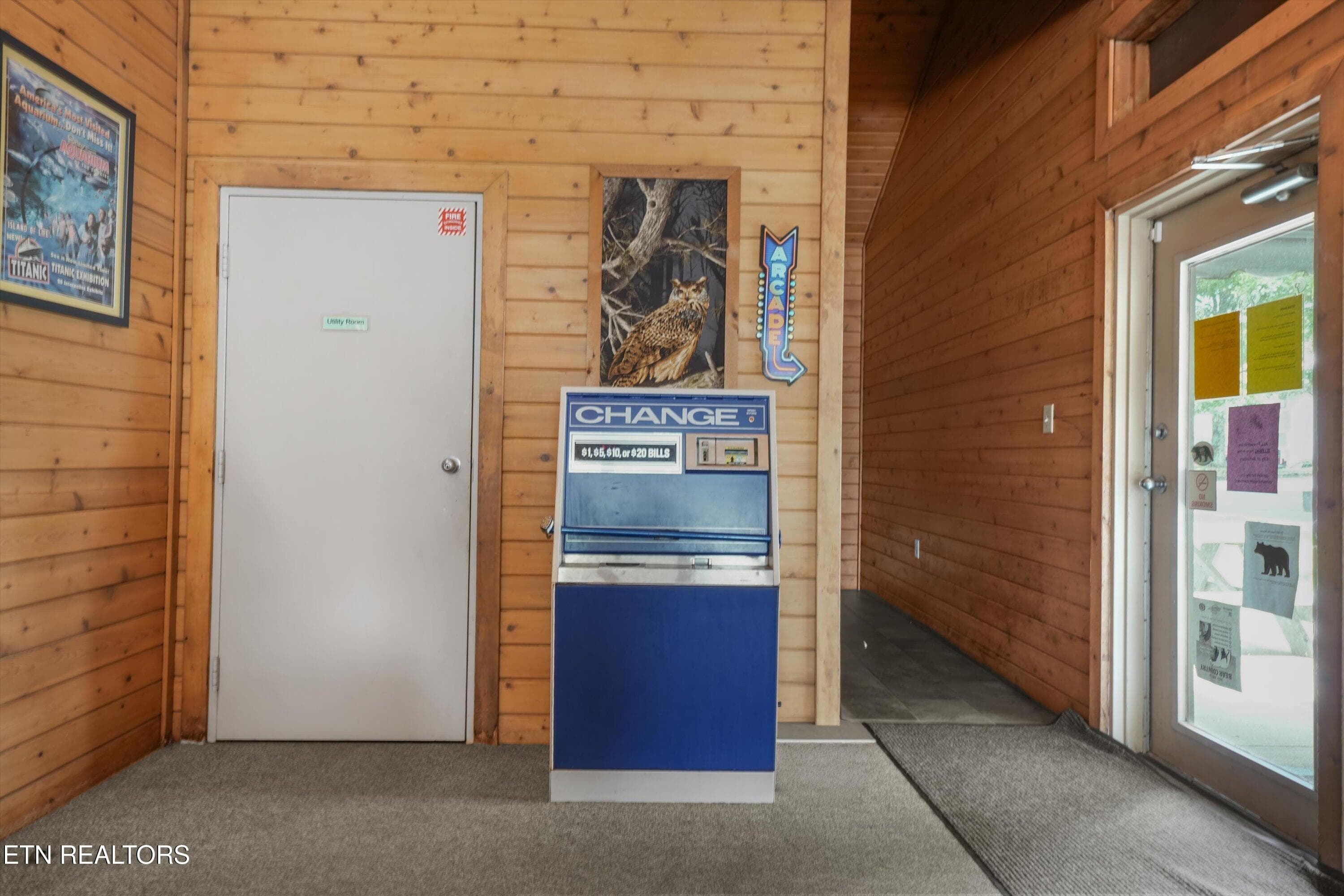 Change Machine - 1260 Ski View Drive 5305, Gatlinburg, TN 37738, Gatlinburg