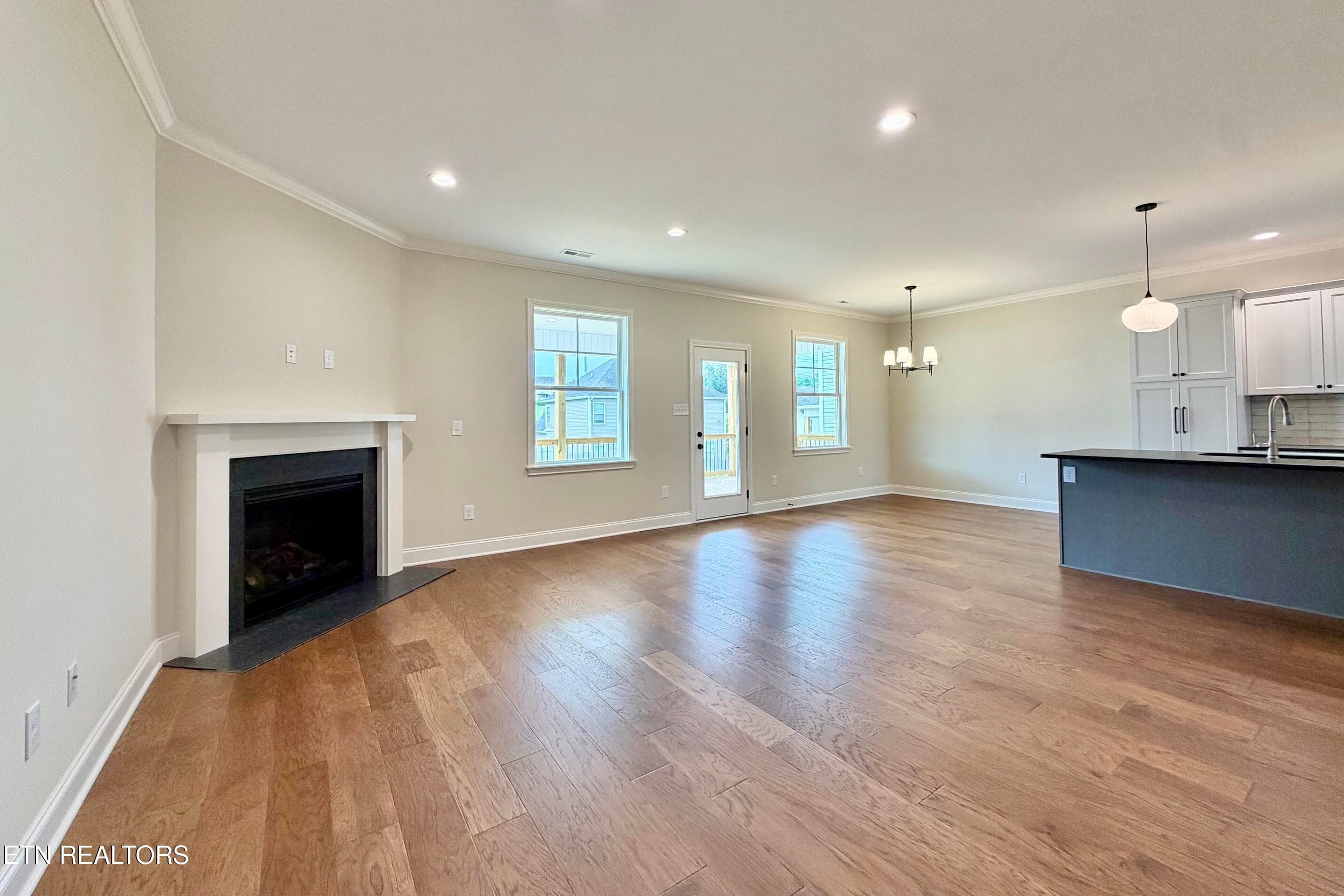image1 2 - 8914 Queensdale Lane, Knoxville, TN 37924, Knoxville