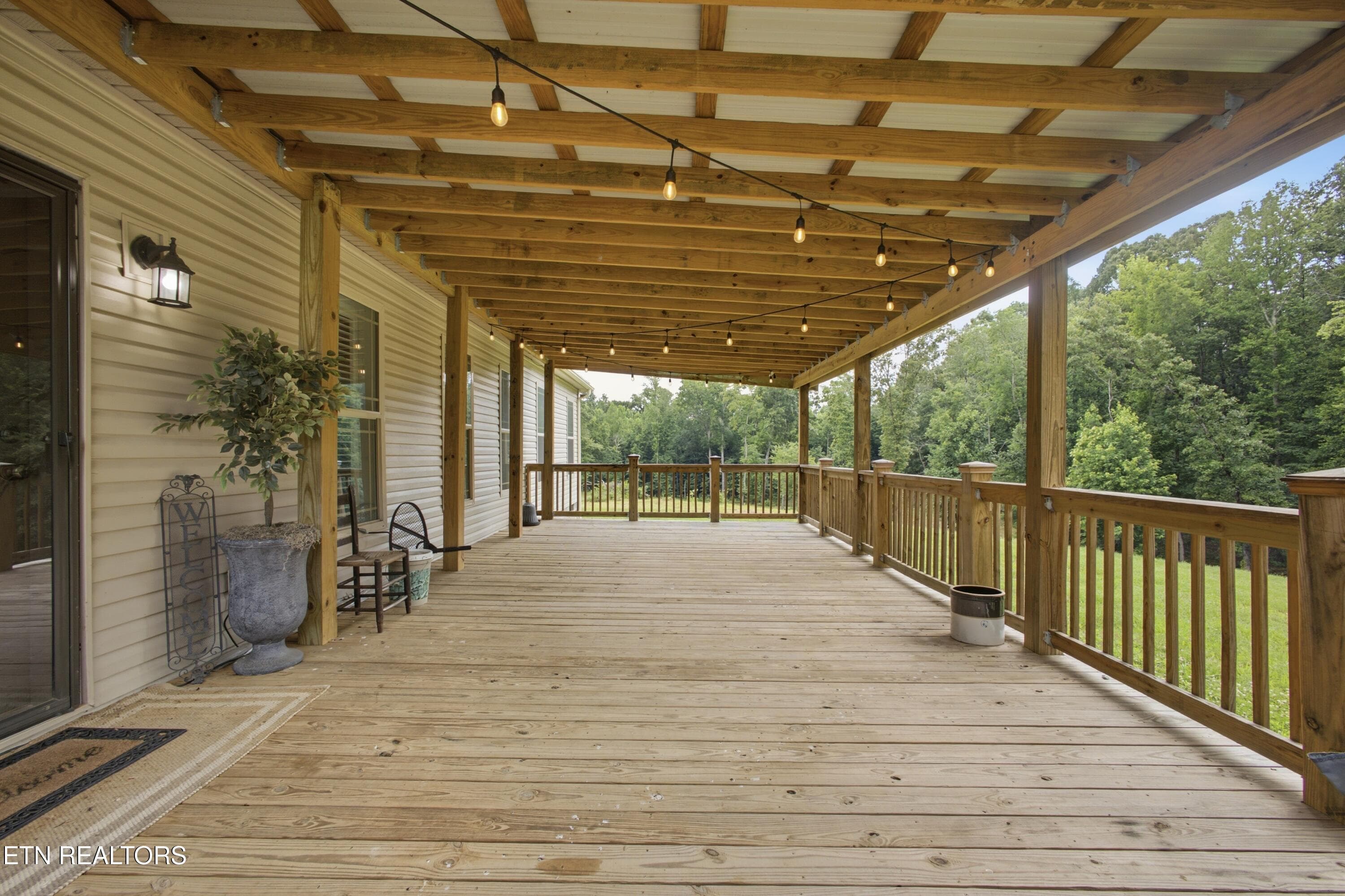 Back porch - 127 Narramore Lane, Philadelphia, TN 37846