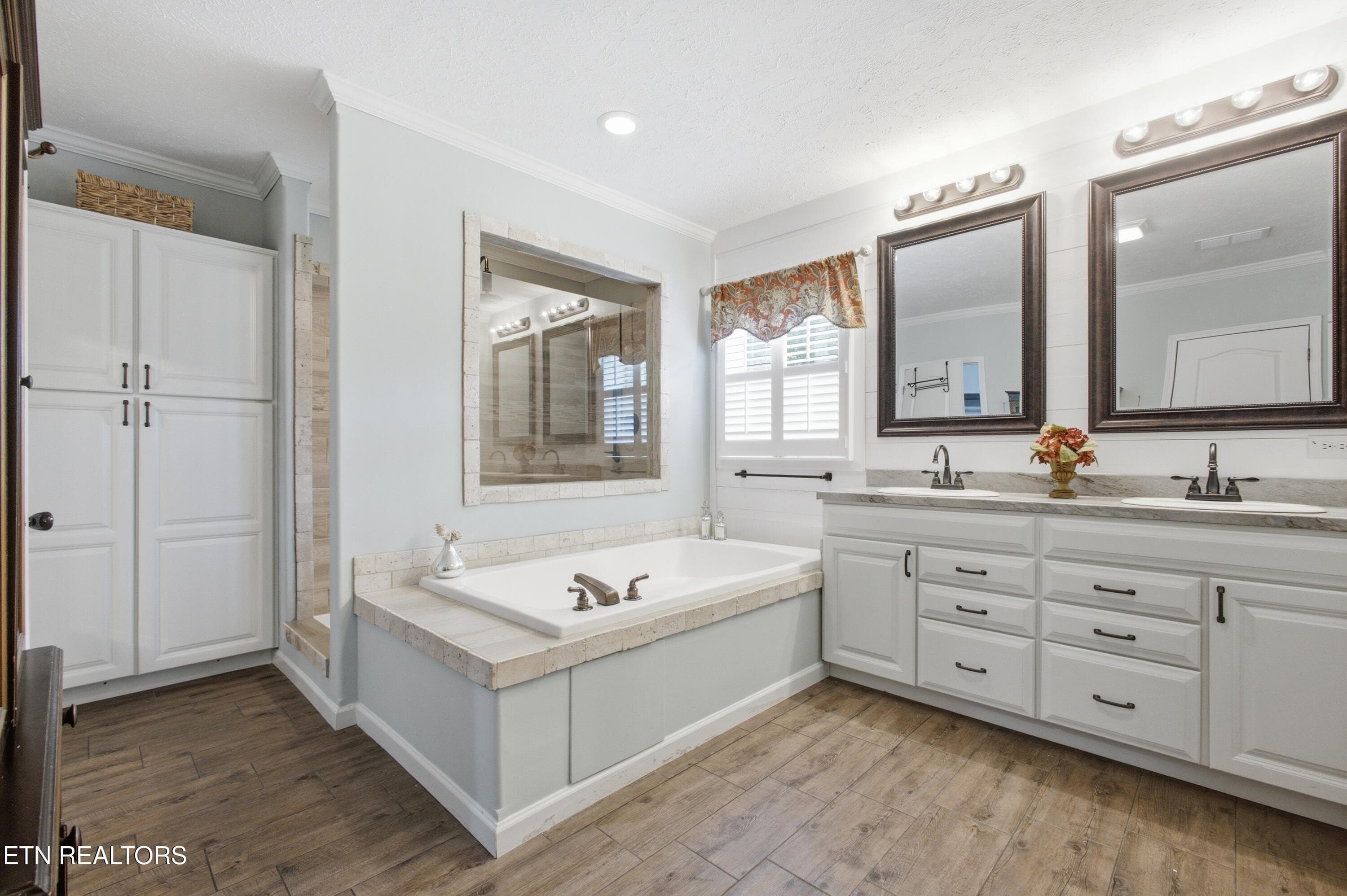SPOT7848 - 127 Narramore Lane, Philadelphia, TN 37846