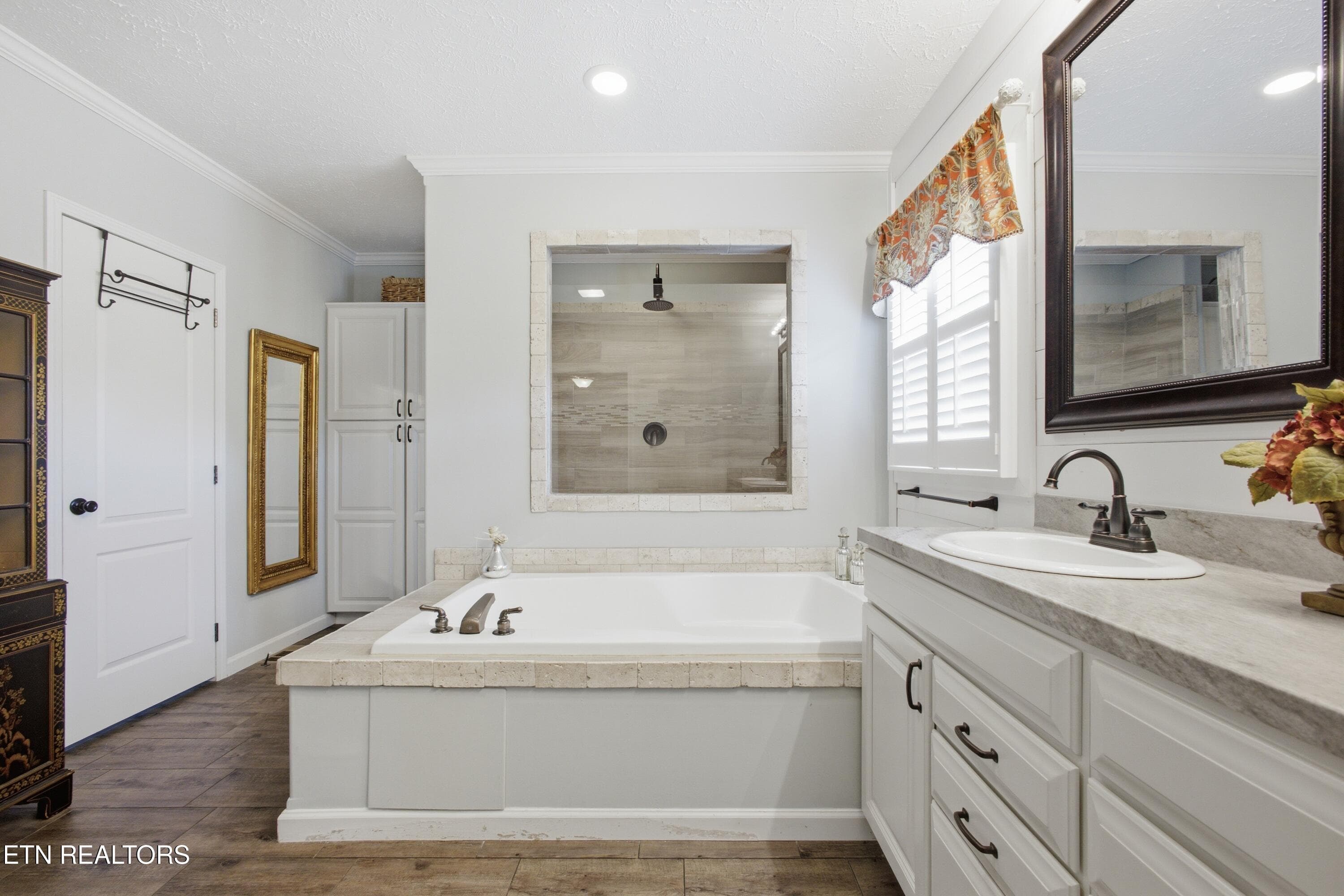 SPOT7854 - 127 Narramore Lane, Philadelphia, TN 37846