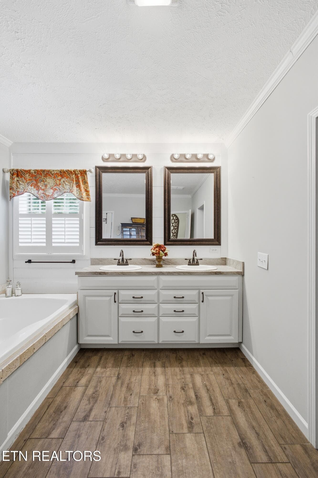 SPOT7875 - 127 Narramore Lane, Philadelphia, TN 37846